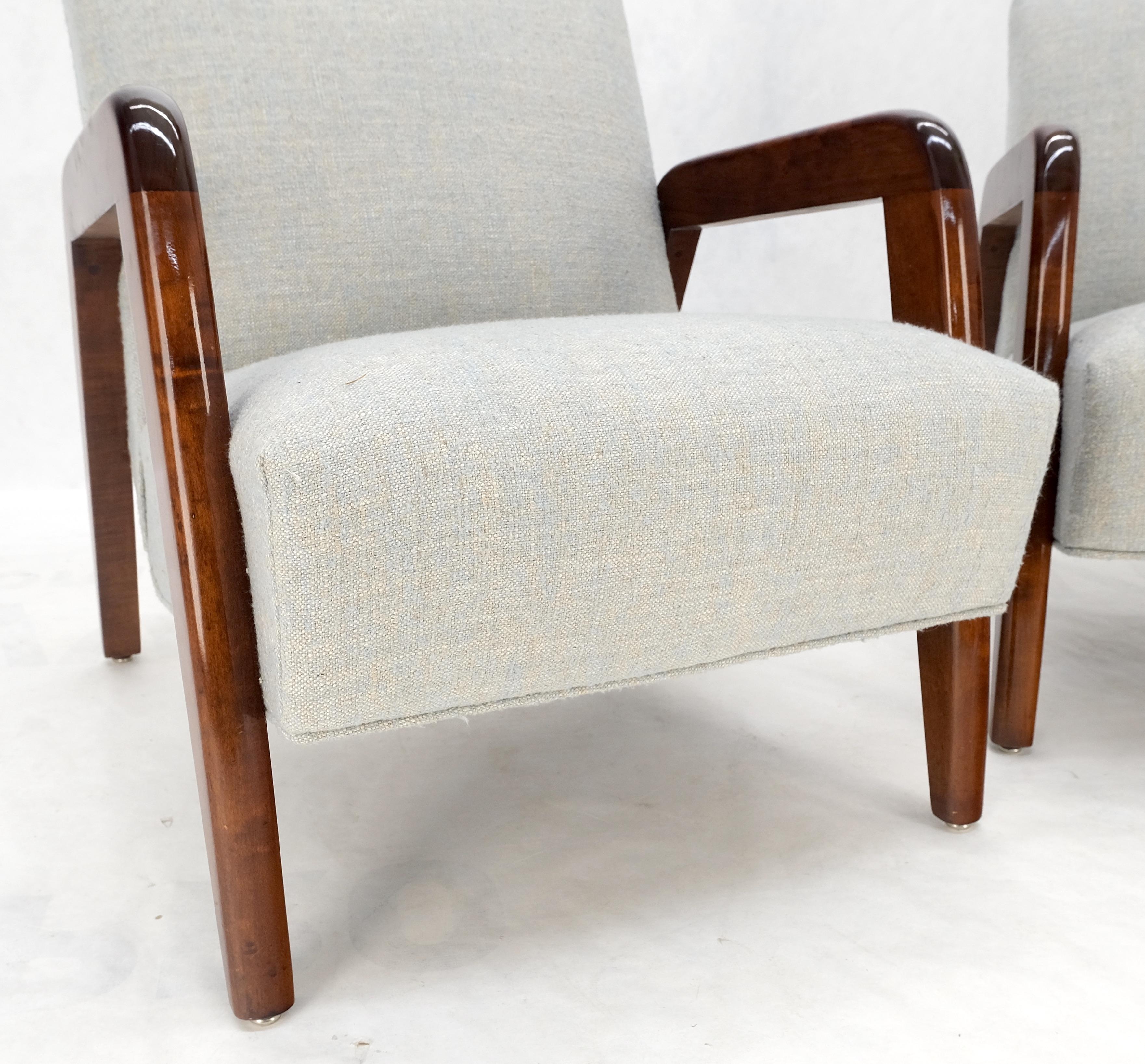 Pair New Linen Upholstery Heavy Solid Maple Frames American Lounge Chairs Mint! In Good Condition For Sale In Rockaway, NJ