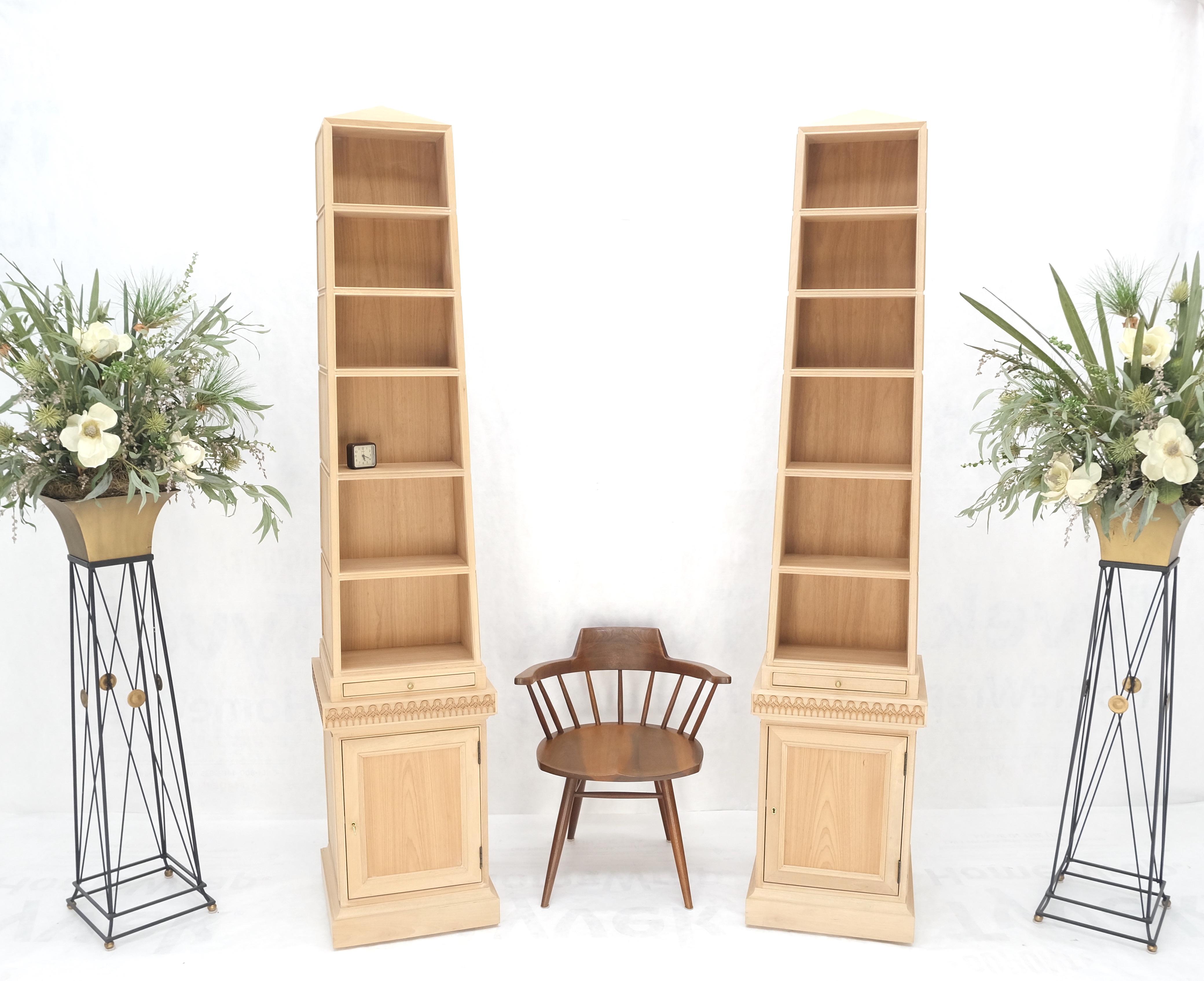 Pair New Unfinished Baker Obelisk Shape Double Sided 360 Degree Walnut Bookcases In Excellent Condition For Sale In Rockaway, NJ
