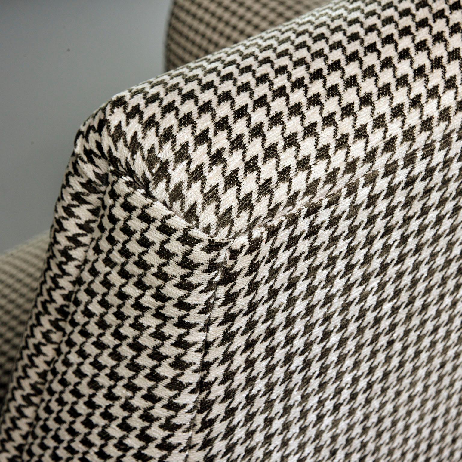 Pair of Newly Upholstered Chairs by Gigi Radice for Minotti 5