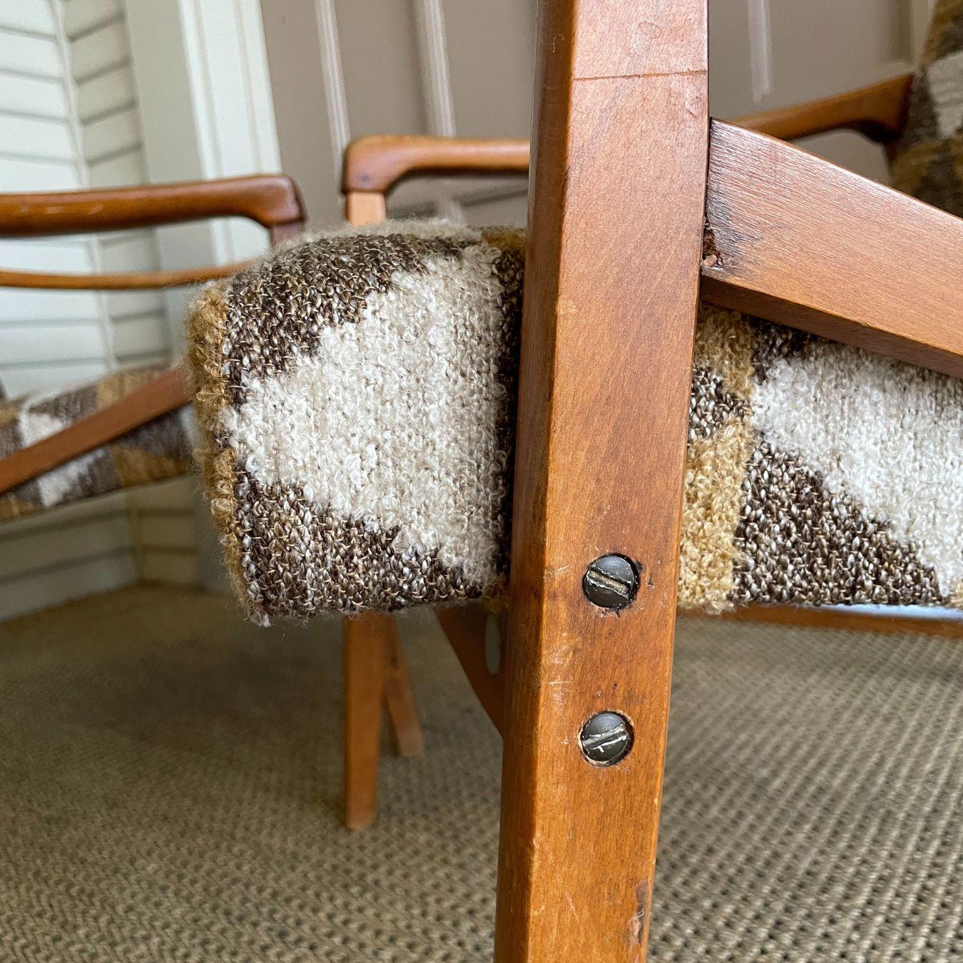 Pair Newly Upholstered Midcentury Teak Armchairs Olive & Beige Geometric Pattern For Sale 2