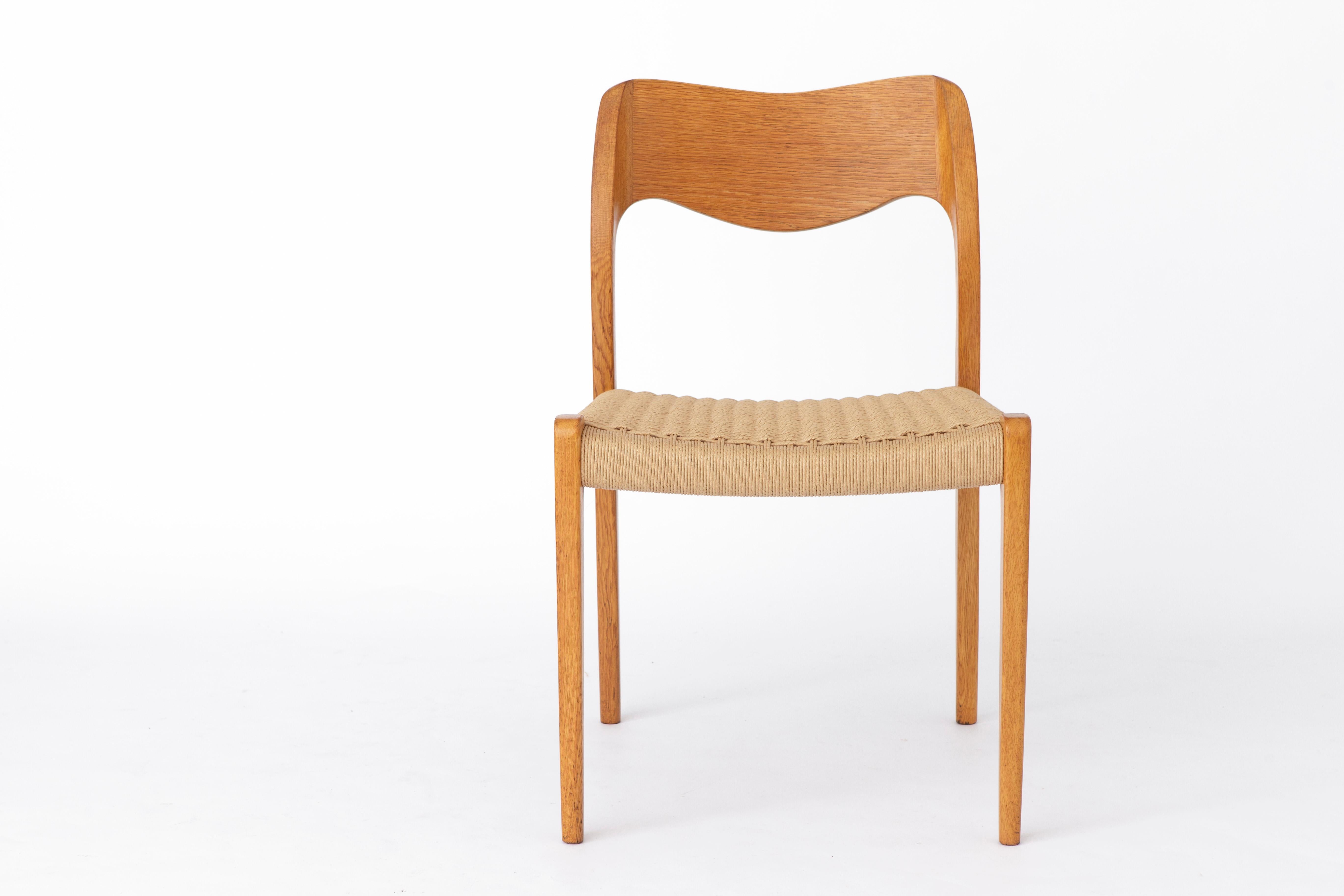 Mid-Century Modern Pair Niels Moller Chairs, model 71 Oak, 1950s Vintage Danish For Sale