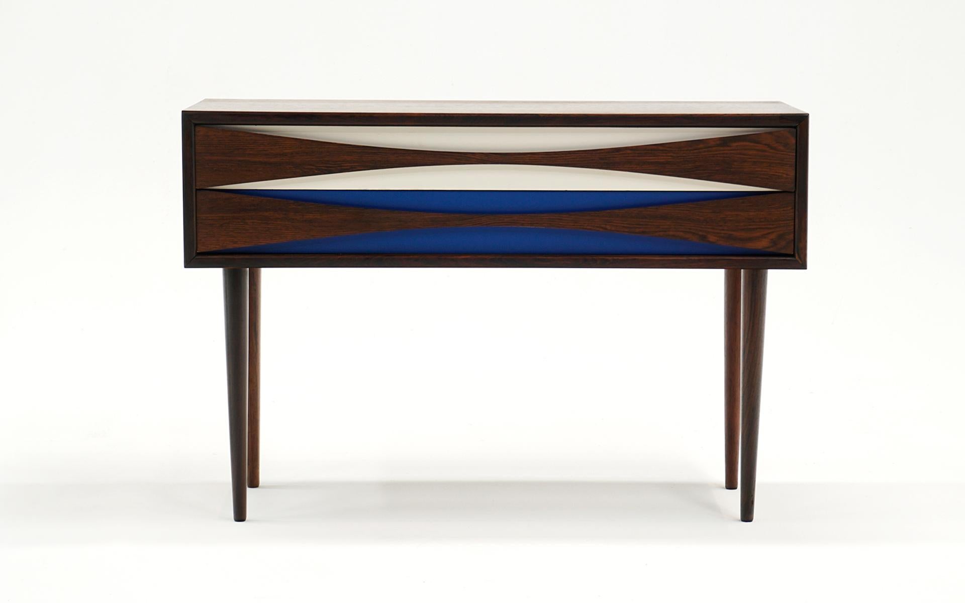 Scandinavian Modern Pair Night Stands by Niels Clausen in Brazilian Rosewood, Blue & White Drawers For Sale