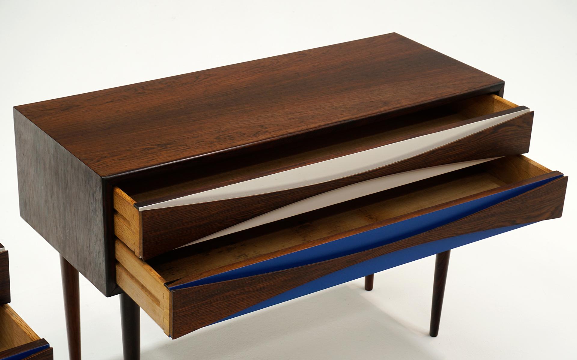Mid-20th Century Pair Night Stands by Niels Clausen in Brazilian Rosewood, Blue & White Drawers For Sale