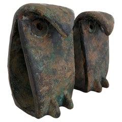 Pareja de figuras de búho de hierro japonesas estilo Noguchi--Brutalista de mediados de siglo