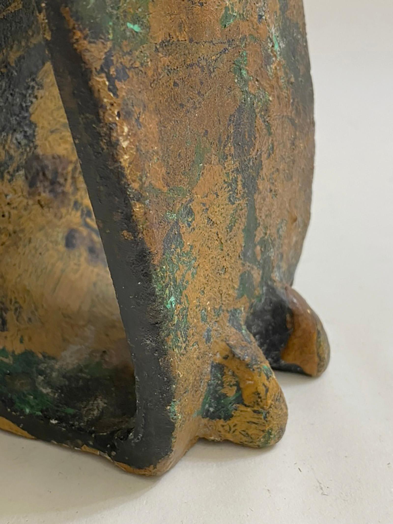 Pareja de sujetalibros de hierro con figuras de búhos japoneses Brutalistas de mediados de siglo al estilo Noguchi en venta 4