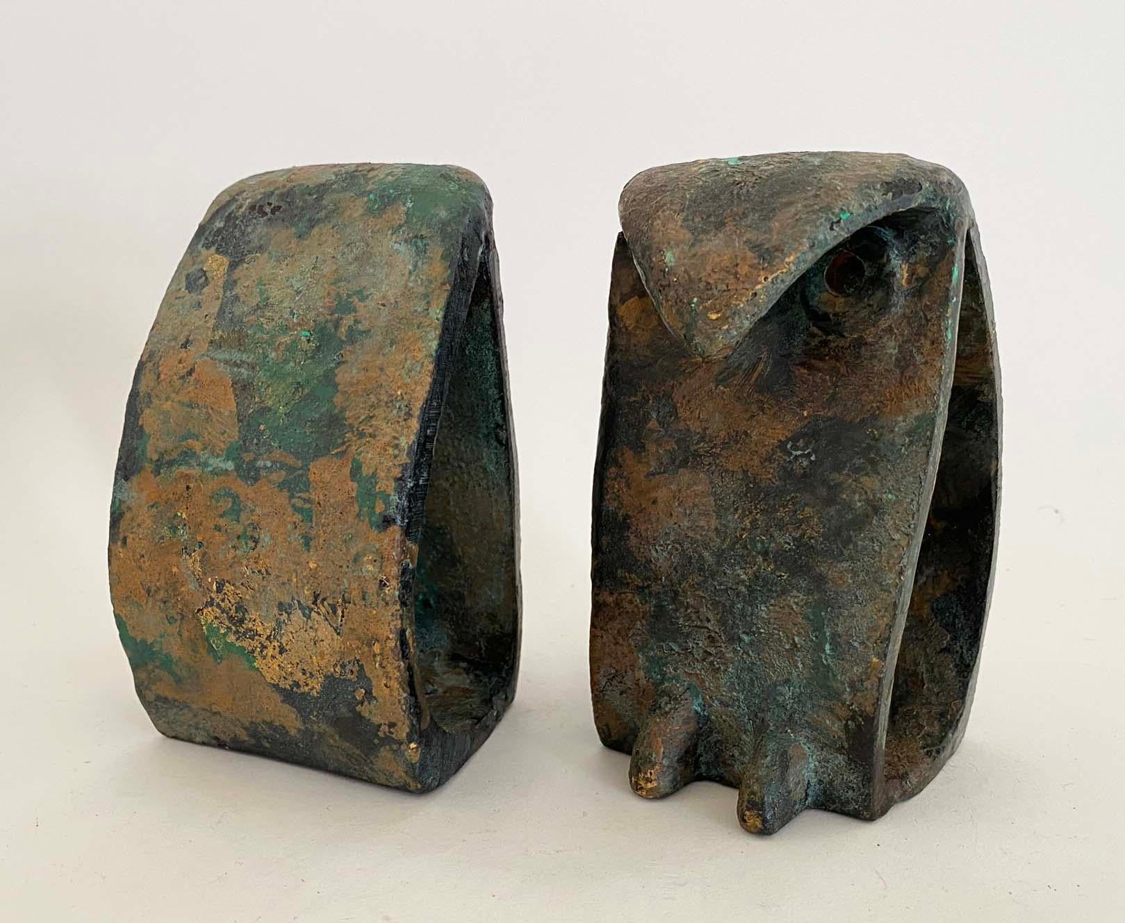Pair Noguchi-Style Mid Century Brutalist Japanese Iron Owl Figures Bookends 2