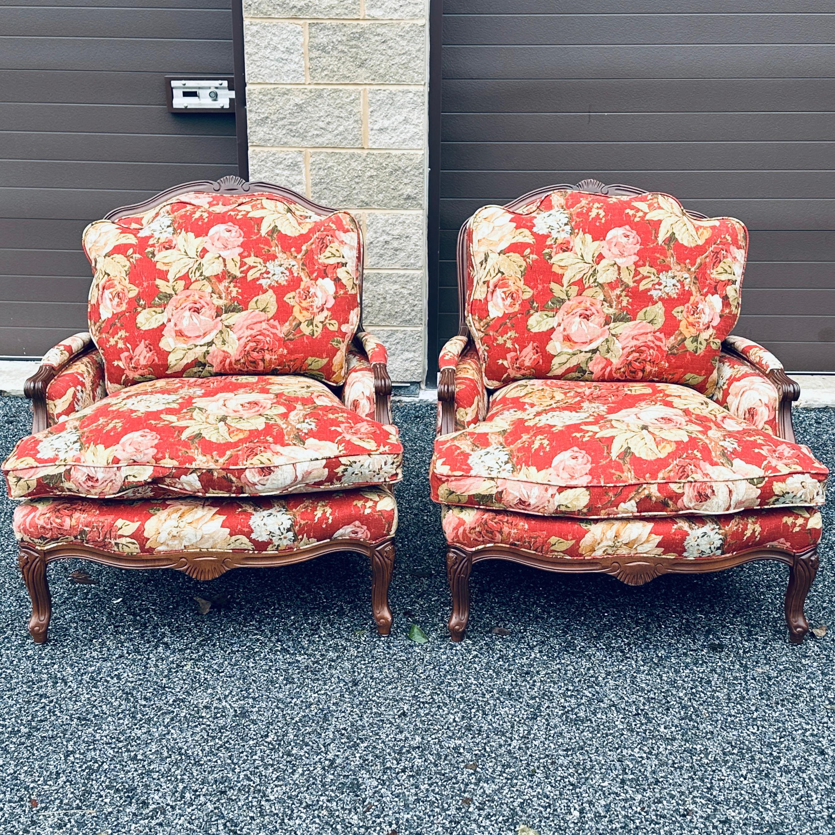 French Provincial Pair Norwalk Furniture French Floral Bergere Chairs