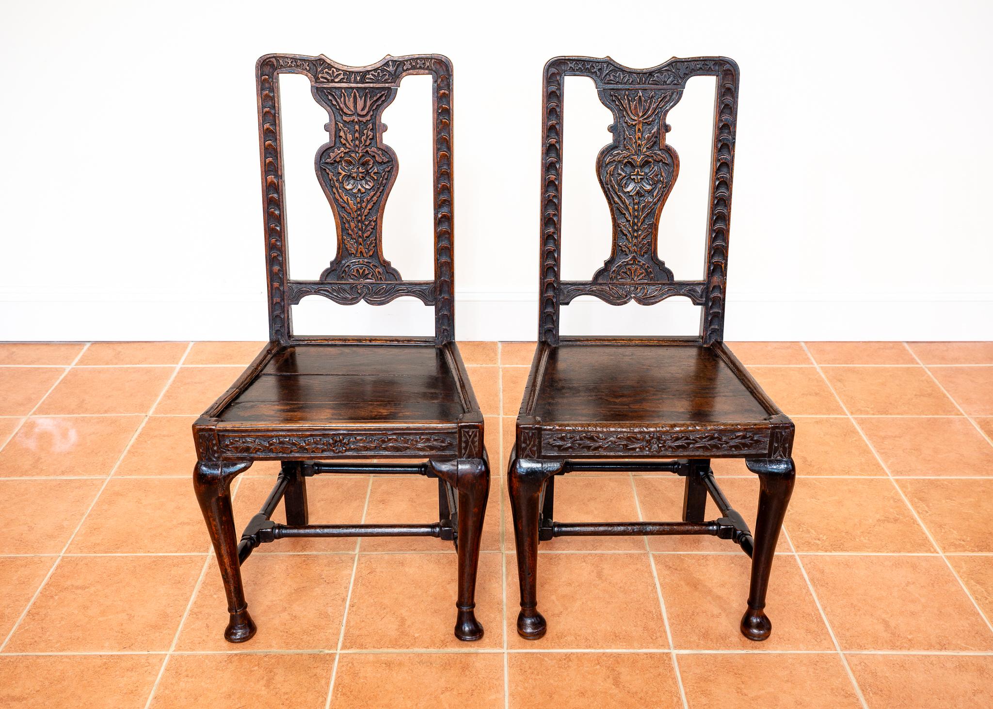 Pair Oak Jacobean Hall Side or Dining Chairs Early 1600s Country House Antique For Sale 5