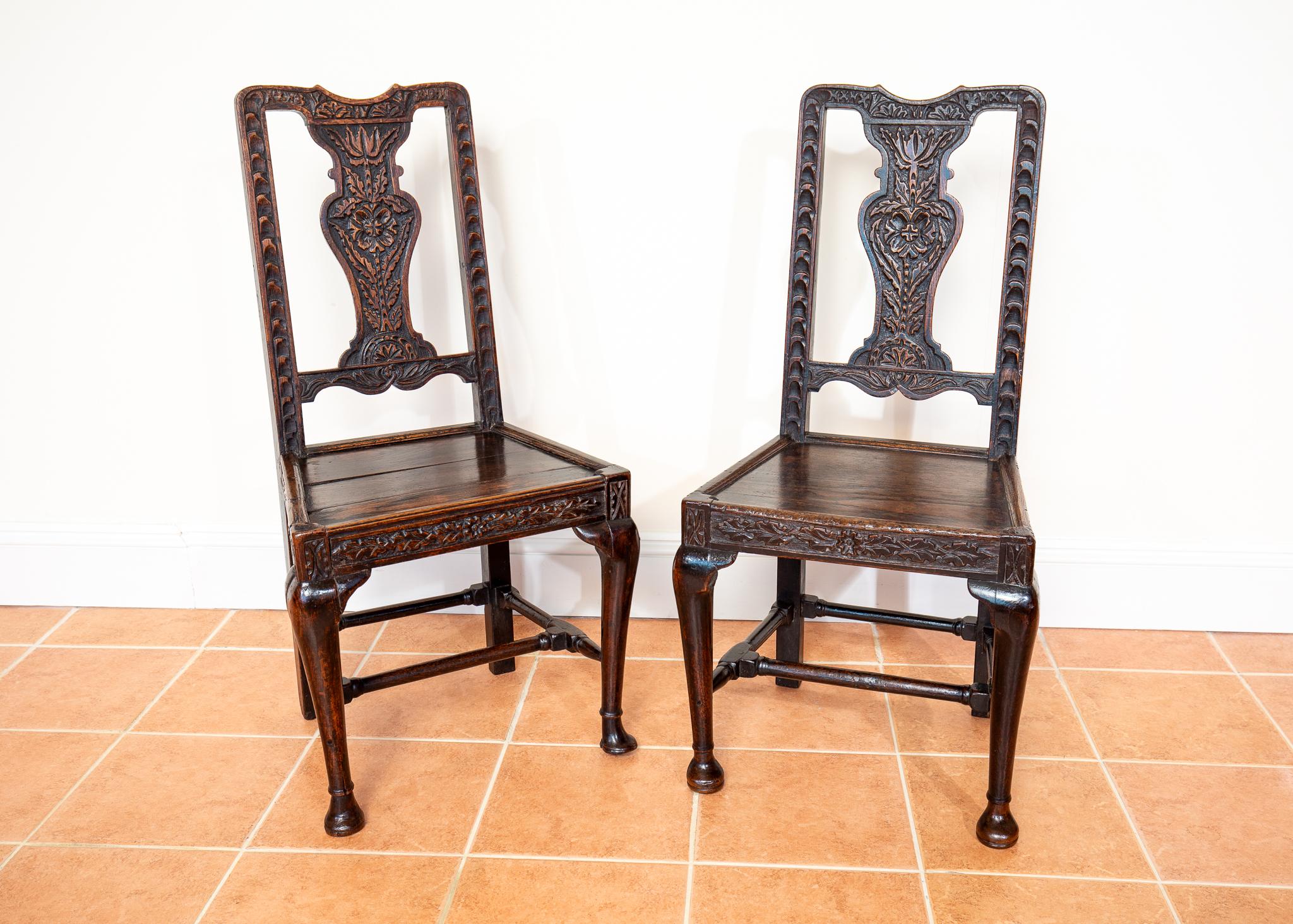 Pair Oak Jacobean Hall Side or Dining Chairs Early 1600s Country House Antique For Sale 9