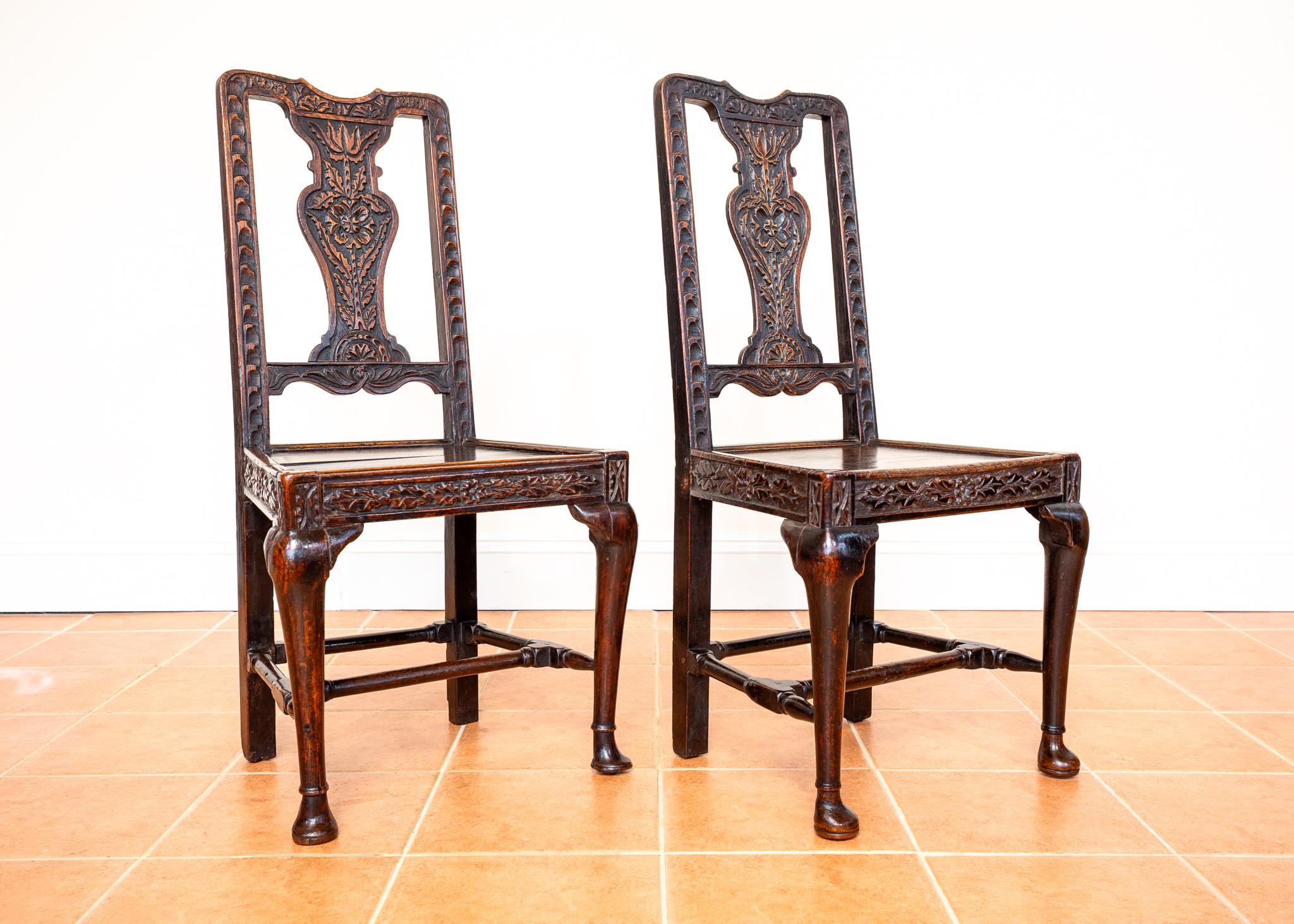 Pair Oak Jacobean Hall Side or Dining Chairs Early 1600s Country House Antique For Sale 10