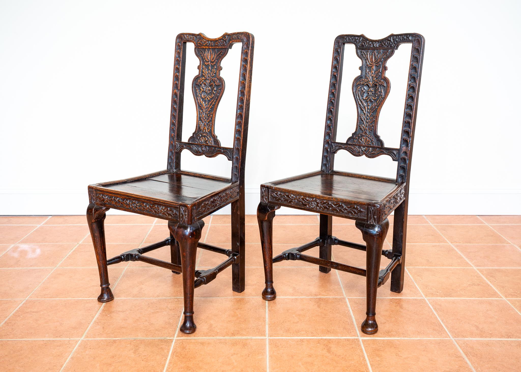 18th Century and Earlier Pair Oak Jacobean Hall Side or Dining Chairs Early 1600s Country House Antique For Sale