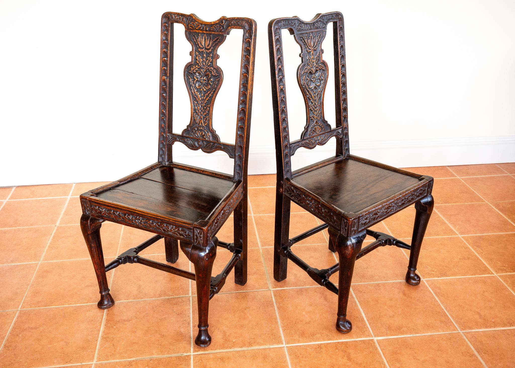 Pair Oak Jacobean Hall Side or Dining Chairs Early 1600s Country House Antique For Sale 2