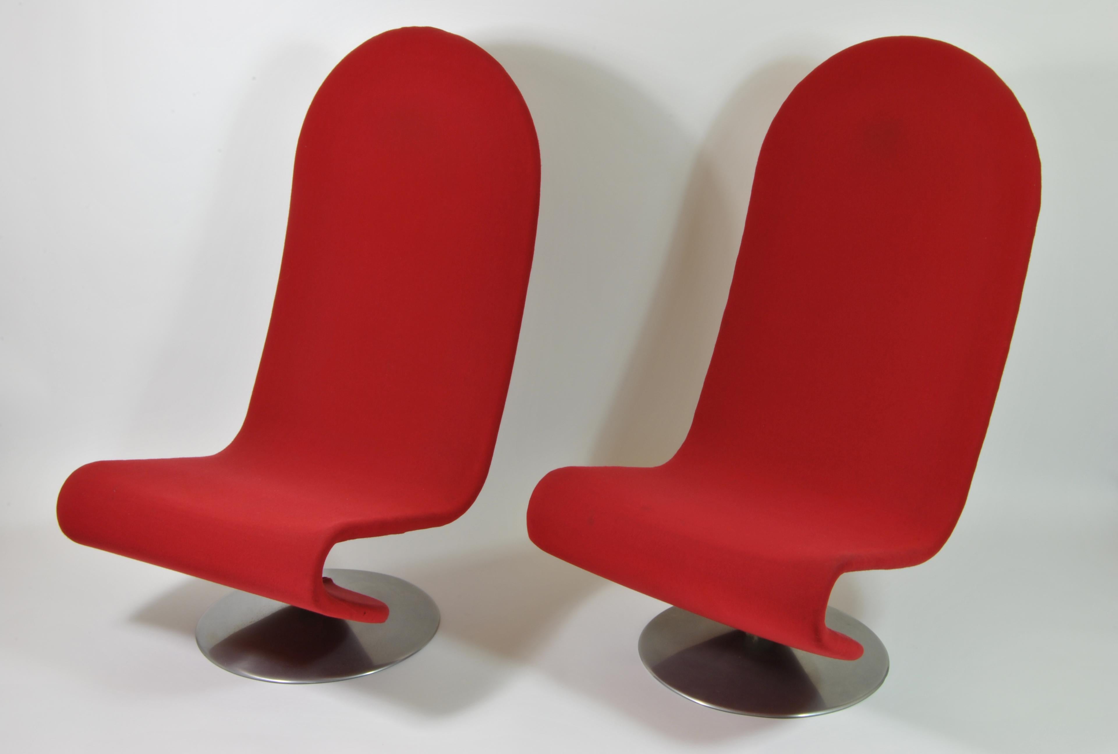Coppia di poltrone 1-2-3- lounge system, design Verner Panton per Fritz Hansen, Danimarca, 1970.