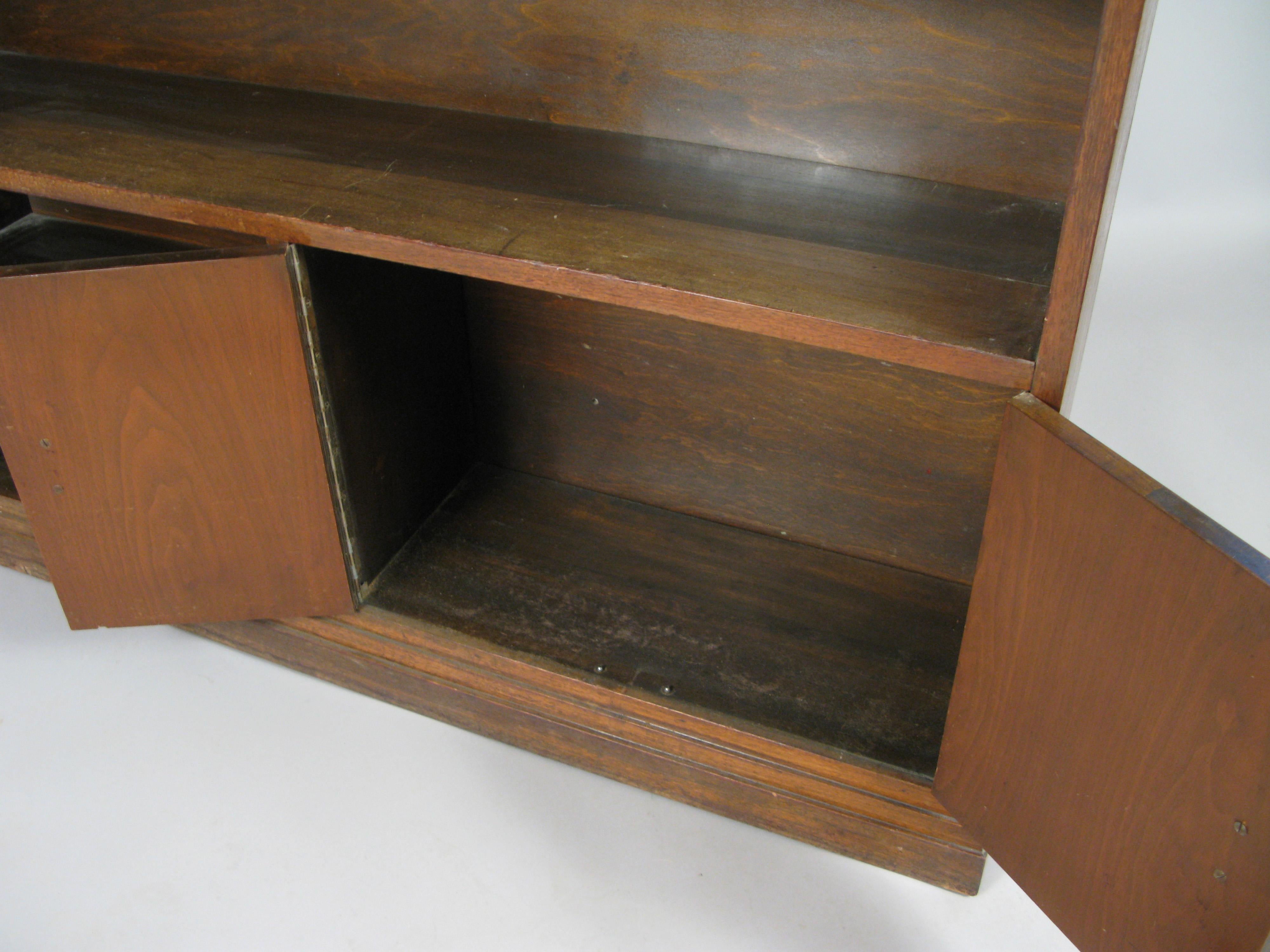Pair of 1940s Walnut Skyscraper Bookcases In Good Condition In Hudson, NY