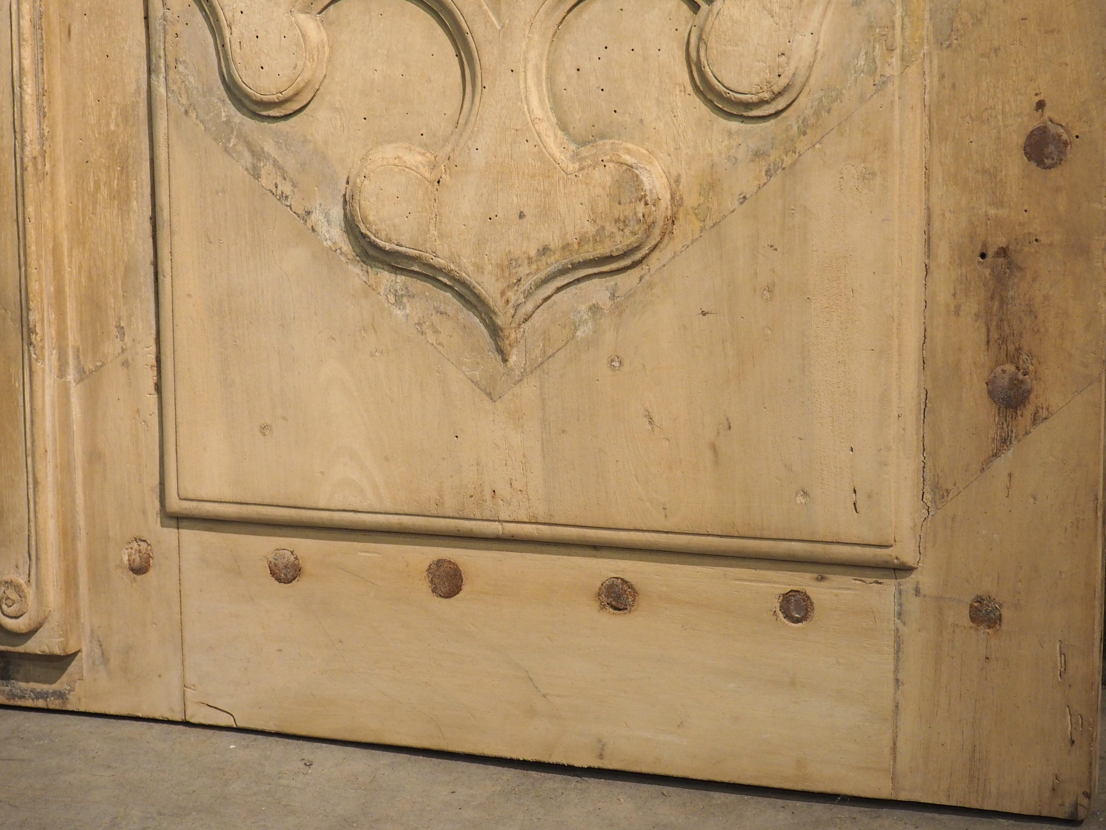 Pair of 111-Inch-Tall 17th Century Walnut Entry Doors from Provence, France 2