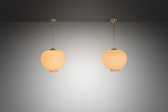 Paar Pendelleuchten "11908" von Harald Notini (Attr.), Schweden 1950er Jahre