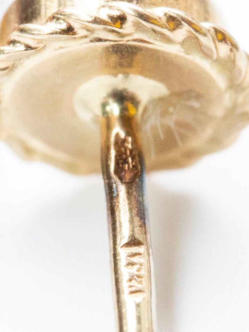 Coppia di orecchini in oro 14 carati con una serie di granati Nature in vendita 5