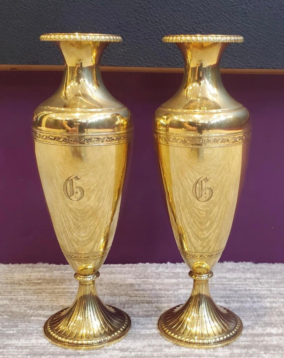 Pair of 14 karat gold flower vases For Sale 3