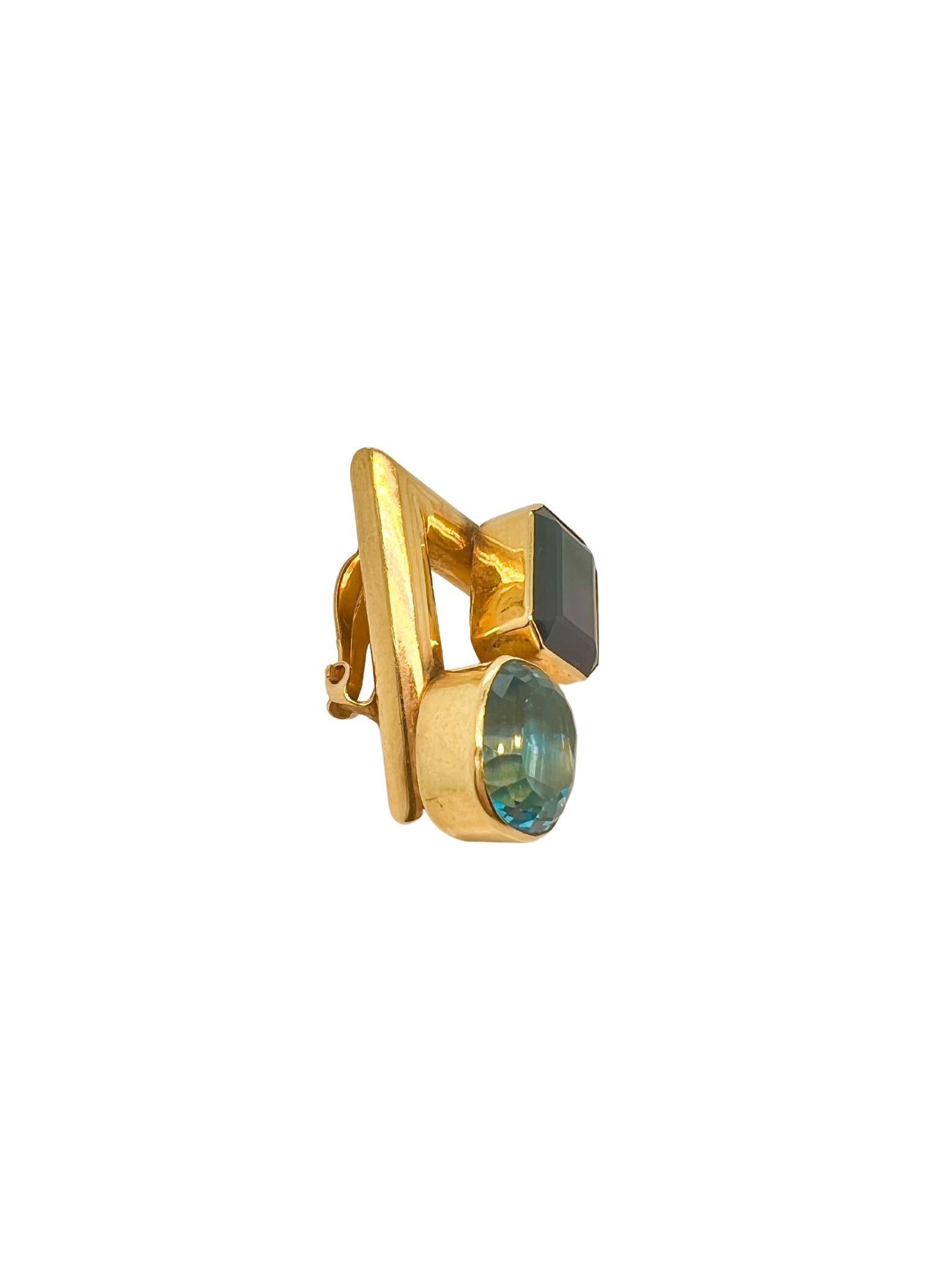 Paar Ohrclips aus 14k Gold, Amethyst und Blautopas (Smaragdschliff) im Angebot
