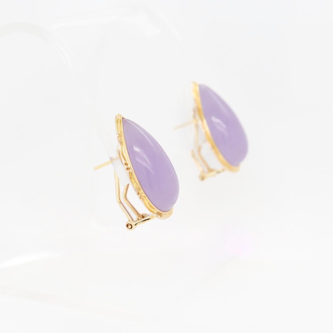 Pair of 14k Gold and Lavender Jade Teardrop Cabochon Earrings For Sale 1