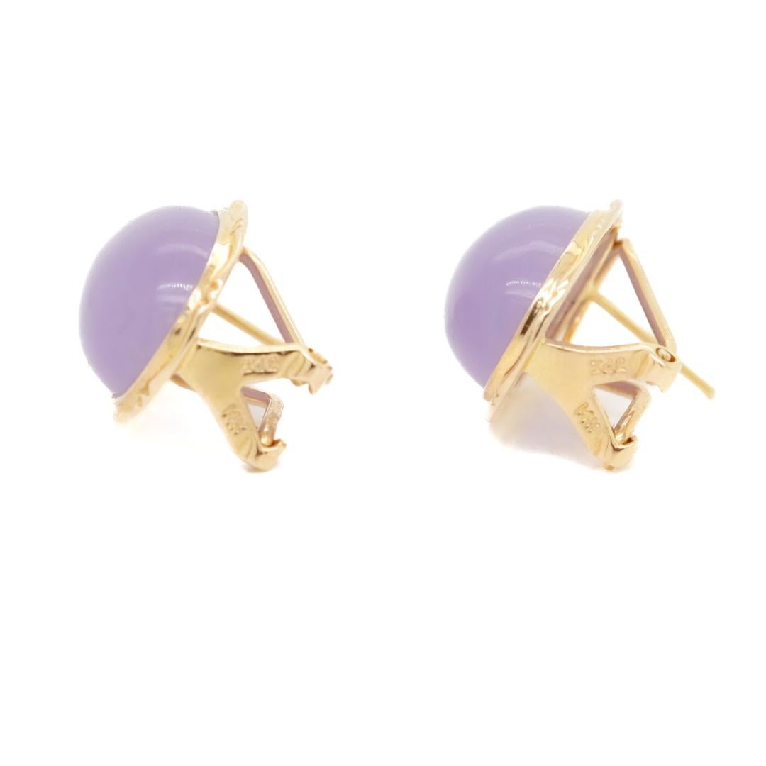 Pair of 14k Gold and Lavender Jade Teardrop Cabochon Earrings For Sale 3
