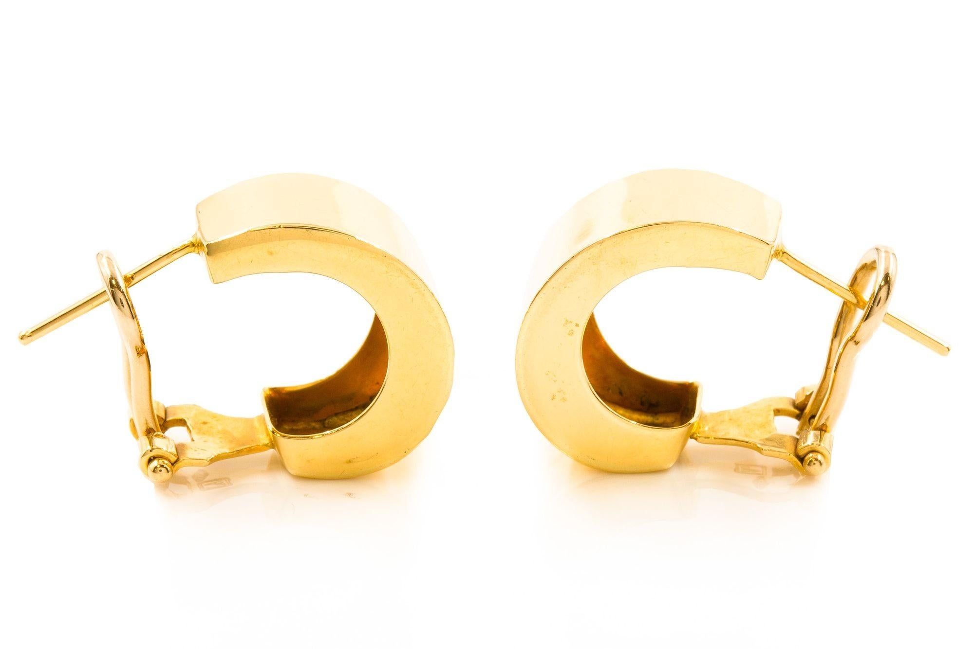 Pair of 14K Yellow Gold Hoop Earrings 1