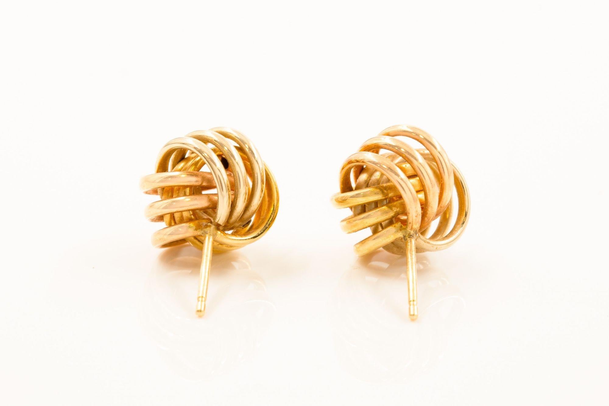 Pair of 14K Yellow Gold Love-Knot Earrings For Sale 1