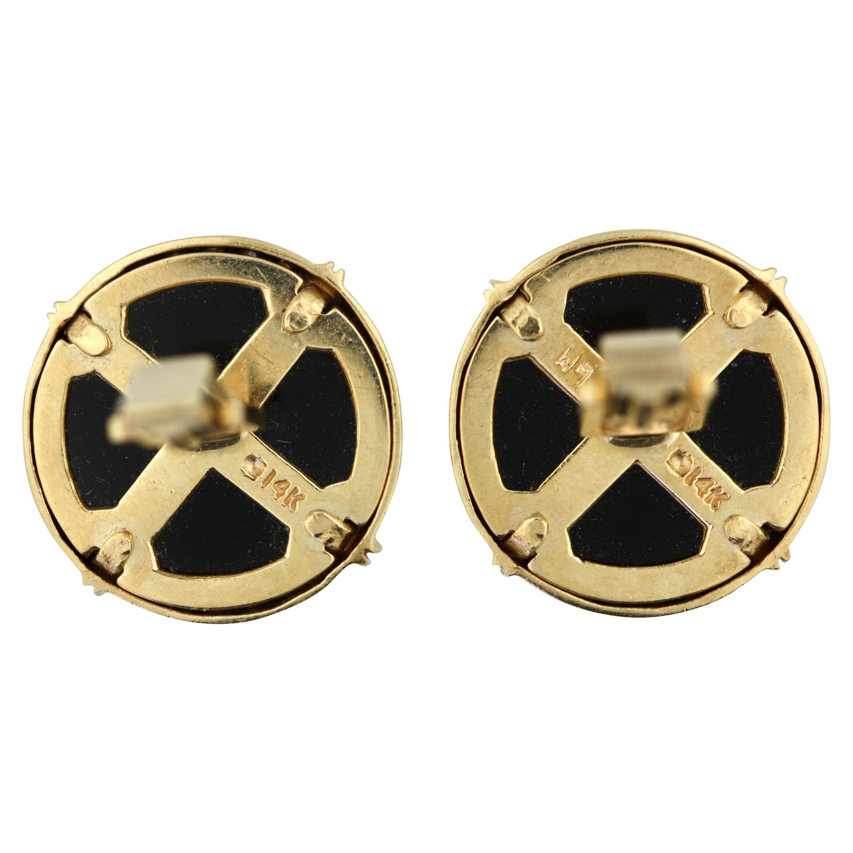 Pair of 14kt Yellow Gold, Onyx and Diamond Cufflinks For Sale