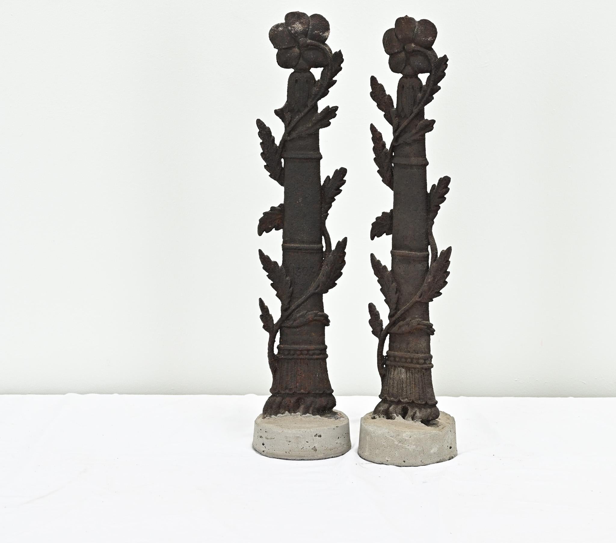 Pair of 14th Century Cast Iron Fence Post Fragments In Good Condition In Baton Rouge, LA