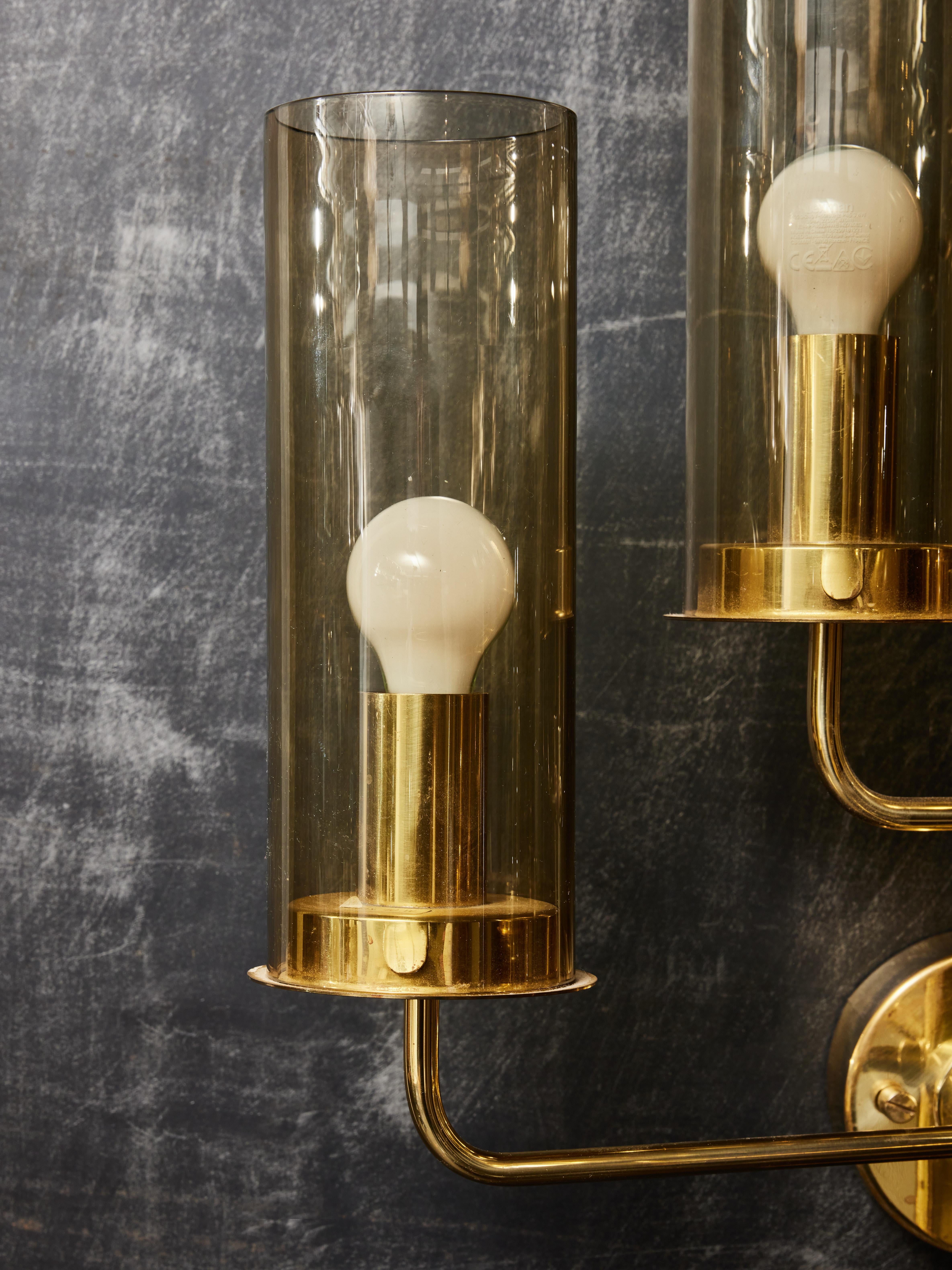 Pair of 169/5 Brass and Glass Wall Sconces by Hans Agne Jakobsson In Good Condition For Sale In Saint-Ouen, IDF