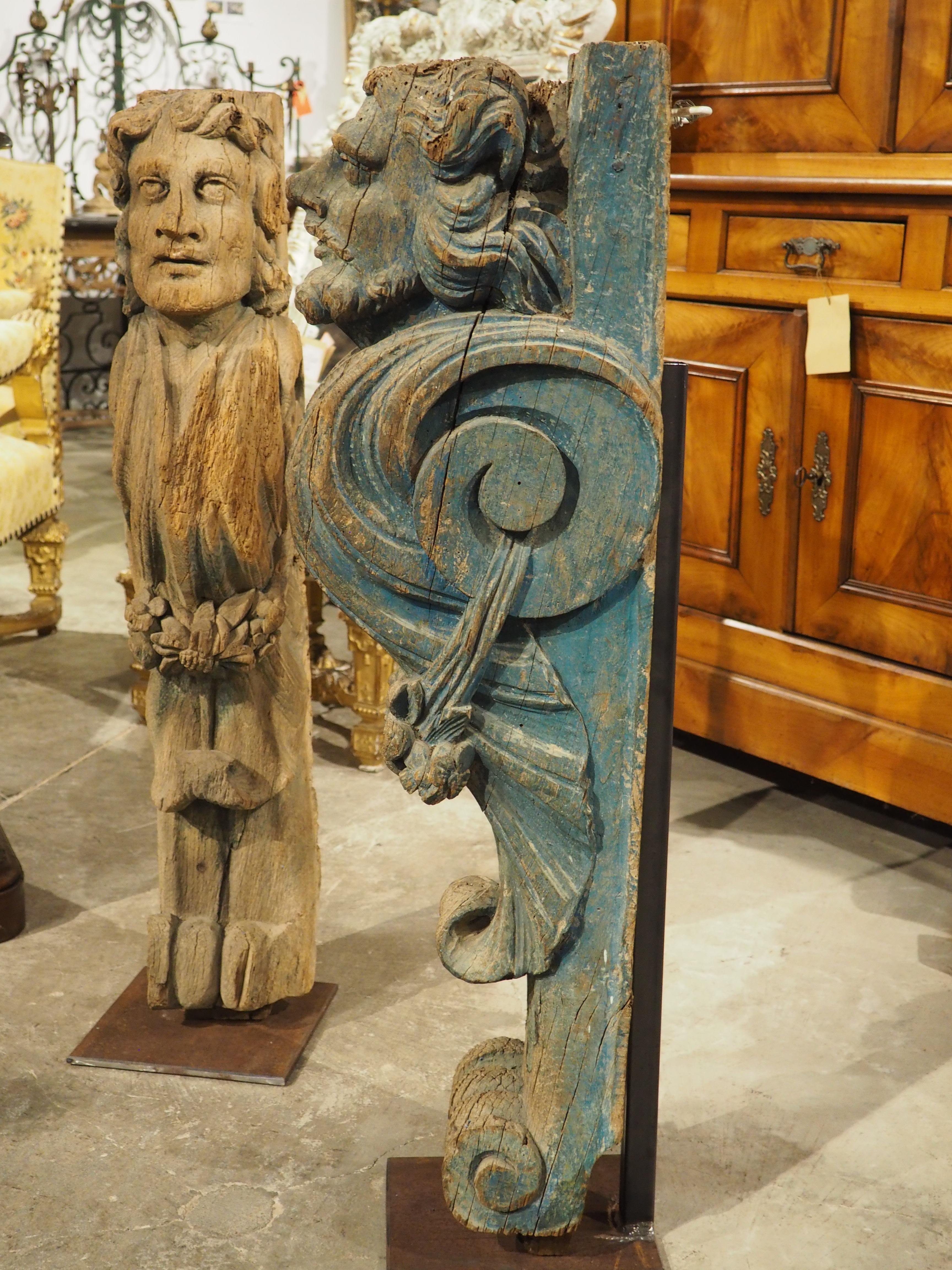 Pair of 16th Century Carved Wooden Terms or Beam Supports from Northern Europe For Sale 8