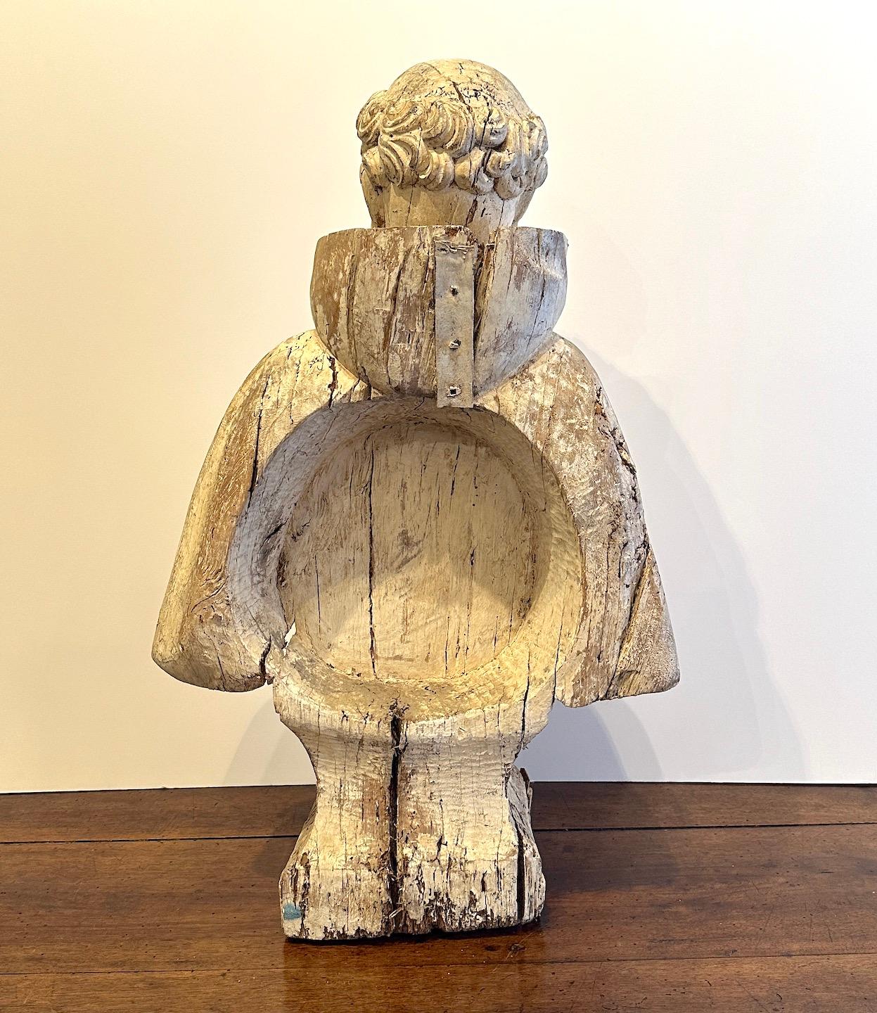 Pareja de bustos italianos de madera del siglo XVI en Bastante bueno estado para la venta en Los Angeles, CA