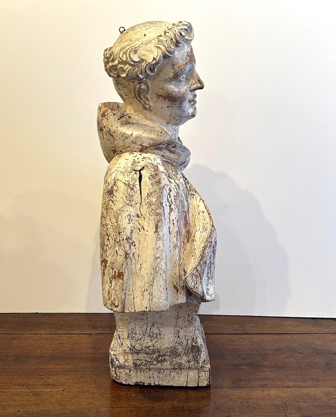 Pareja de bustos italianos de madera del siglo XVI siglo XVIII y antes en venta