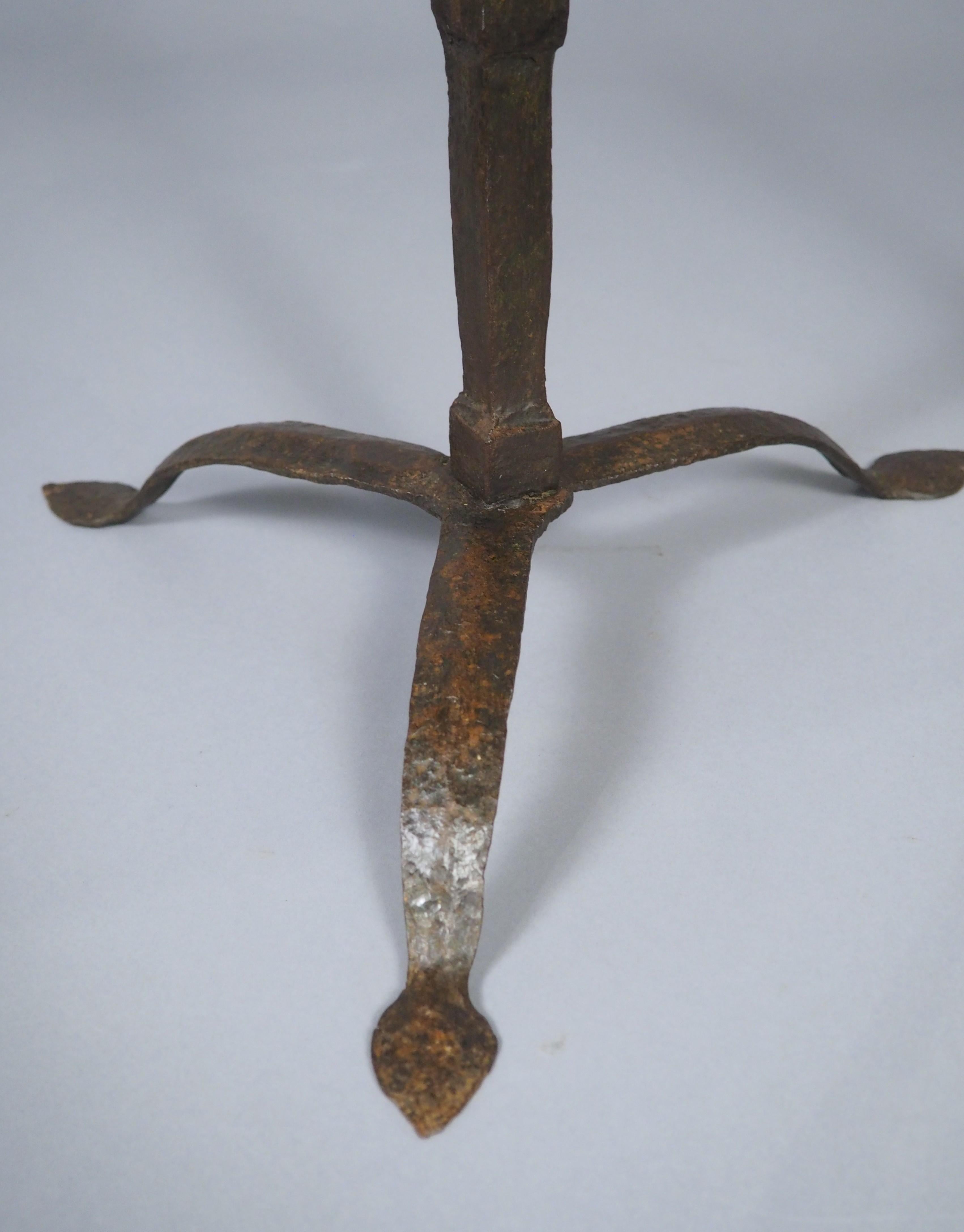 Pair of 16th or 17th Century Italian Forged Iron Tripod Pricket Candlesticks For Sale 12