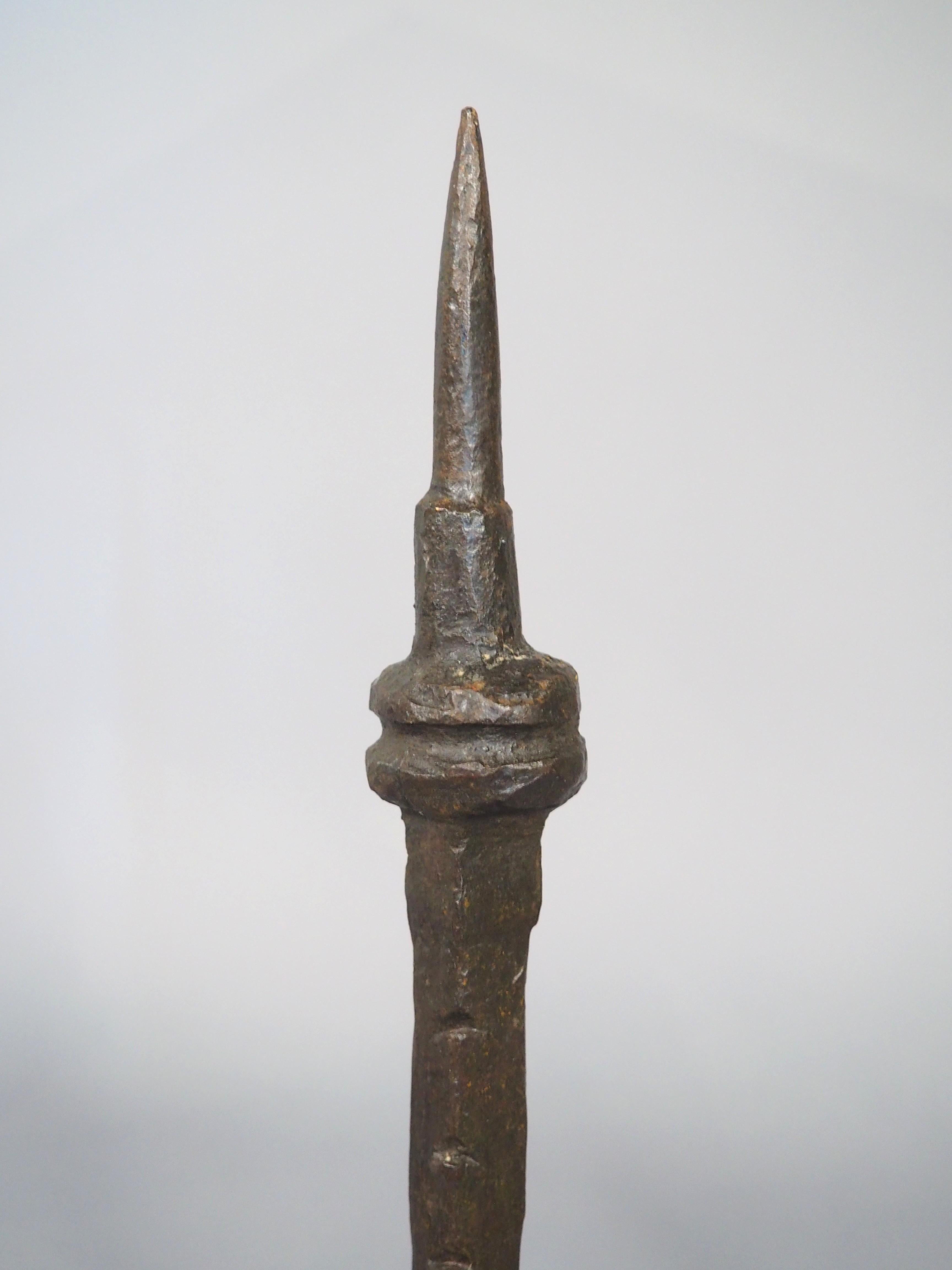 Pair of 16th or 17th Century Italian Forged Iron Tripod Pricket Candlesticks For Sale 13
