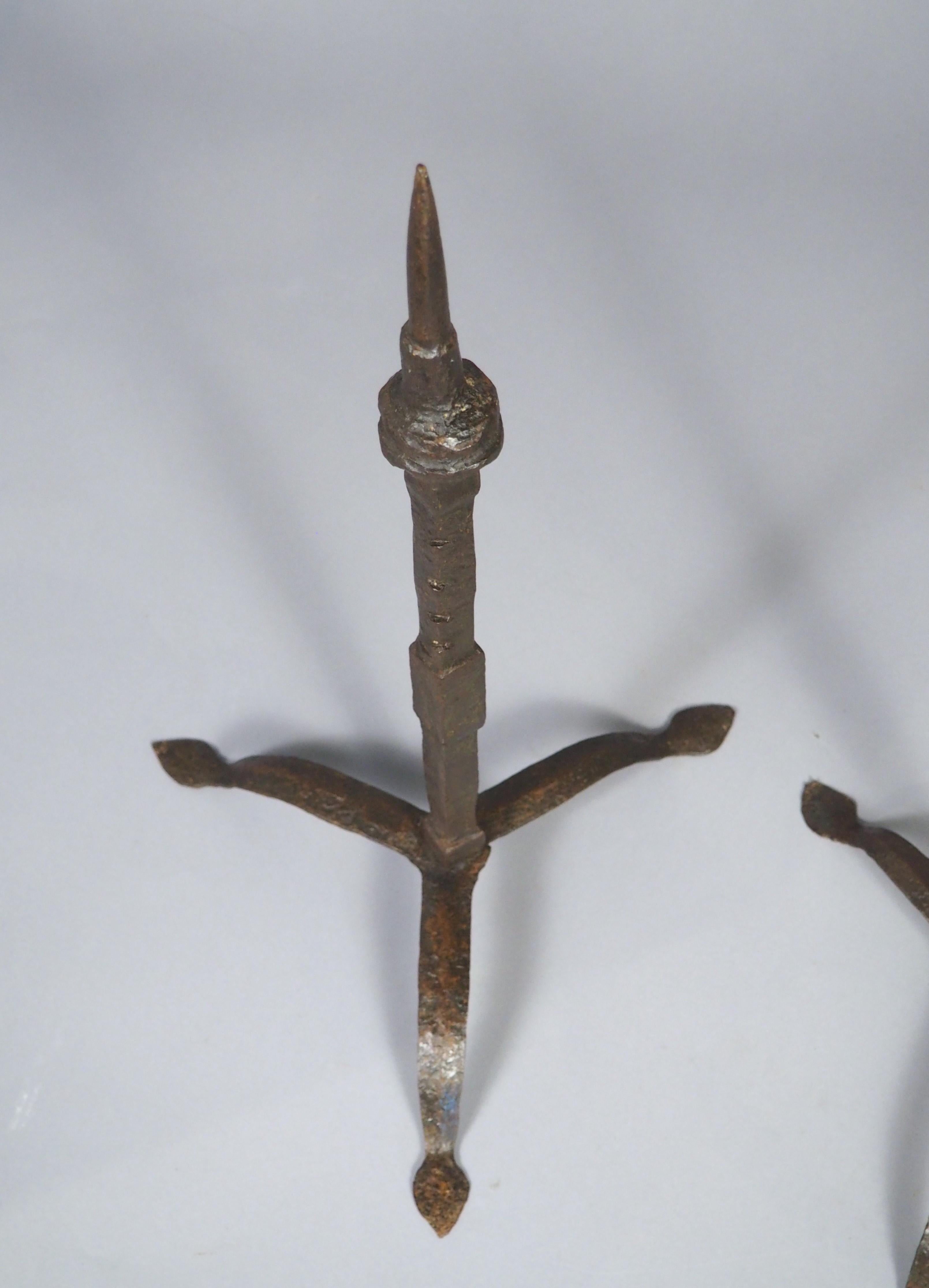 Pair of 16th or 17th Century Italian Forged Iron Tripod Pricket Candlesticks For Sale 14