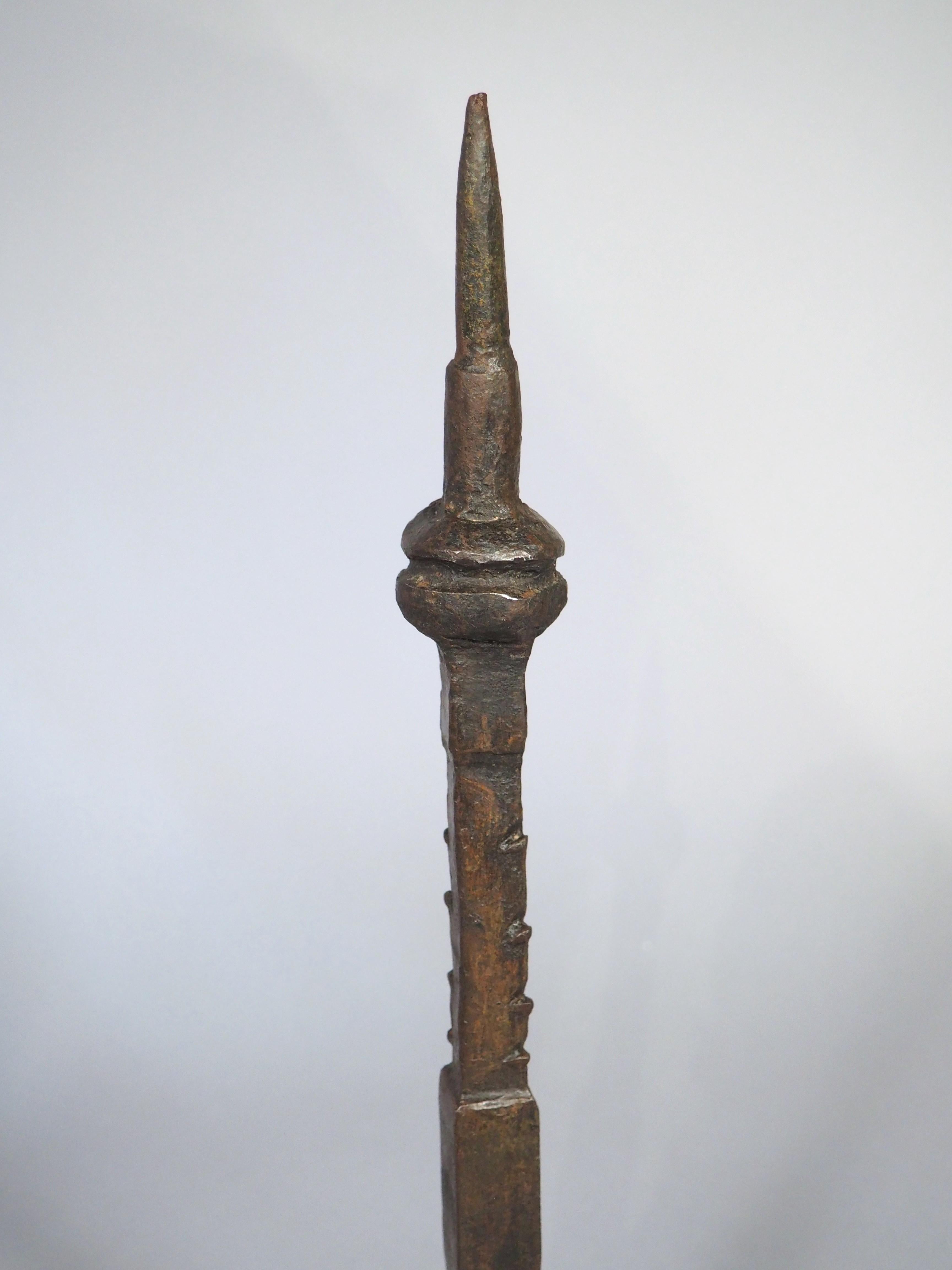 Pair of 16th or 17th Century Italian Forged Iron Tripod Pricket Candlesticks In Good Condition For Sale In Dallas, TX