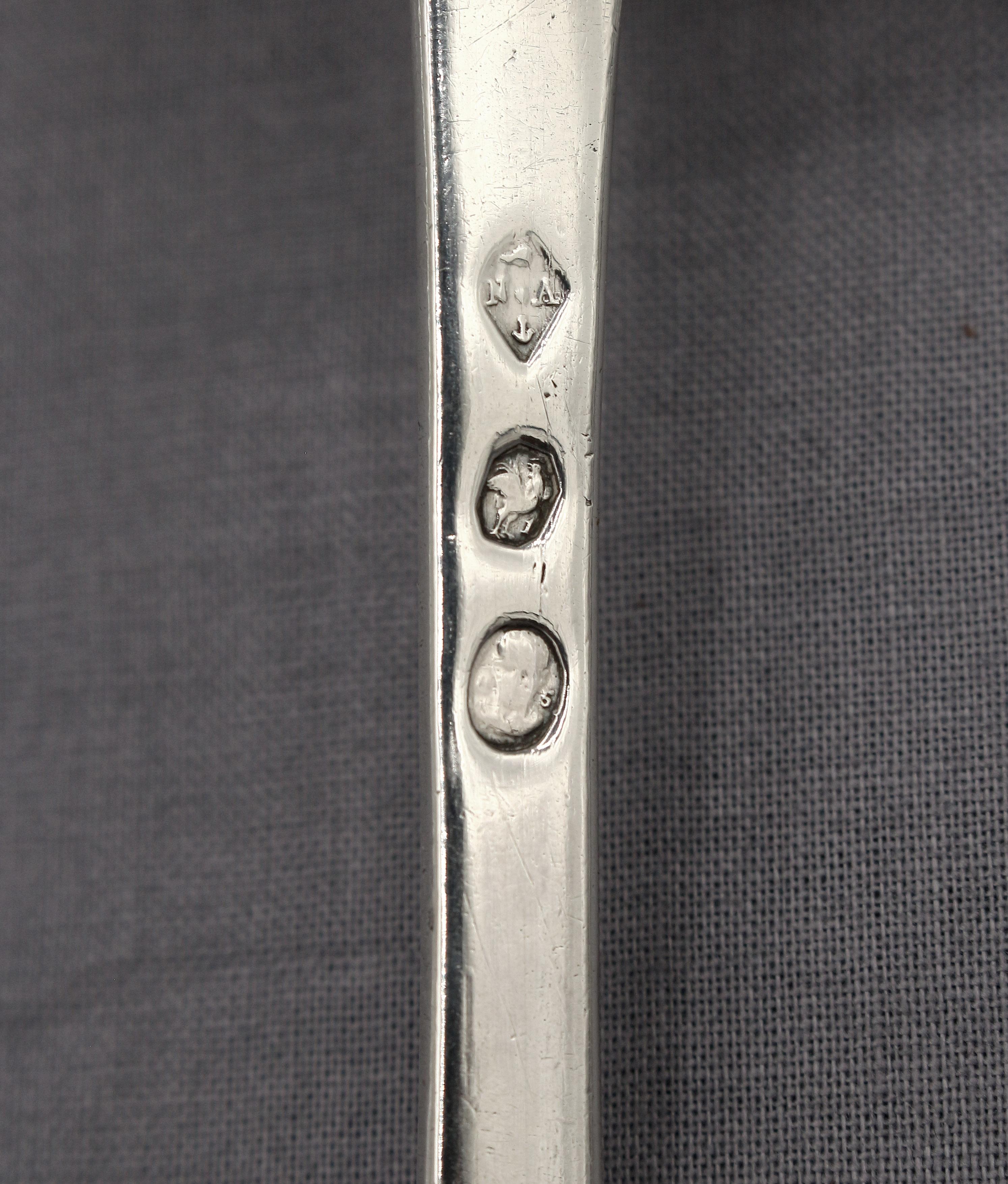 Pair of 1798-1809 French Silver Serving Spoons In Good Condition For Sale In Chapel Hill, NC