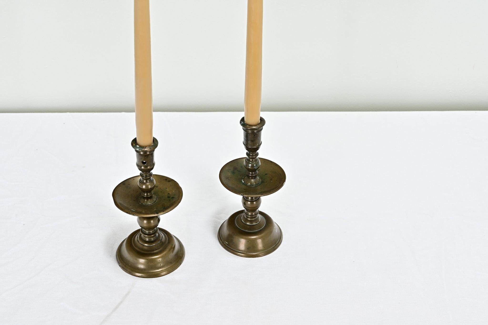 Pair of 17th Century Brass Candlesticks In Good Condition For Sale In Baton Rouge, LA