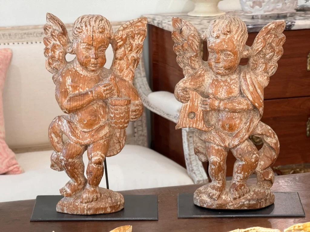 French Pair of 17th Century Carved Cherubs on Stands For Sale