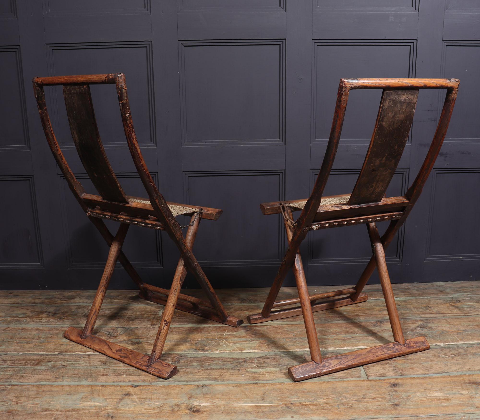 Pair of 17th Century Chinese Folding Traveling Chairs In Good Condition In Paddock Wood Tonbridge, GB
