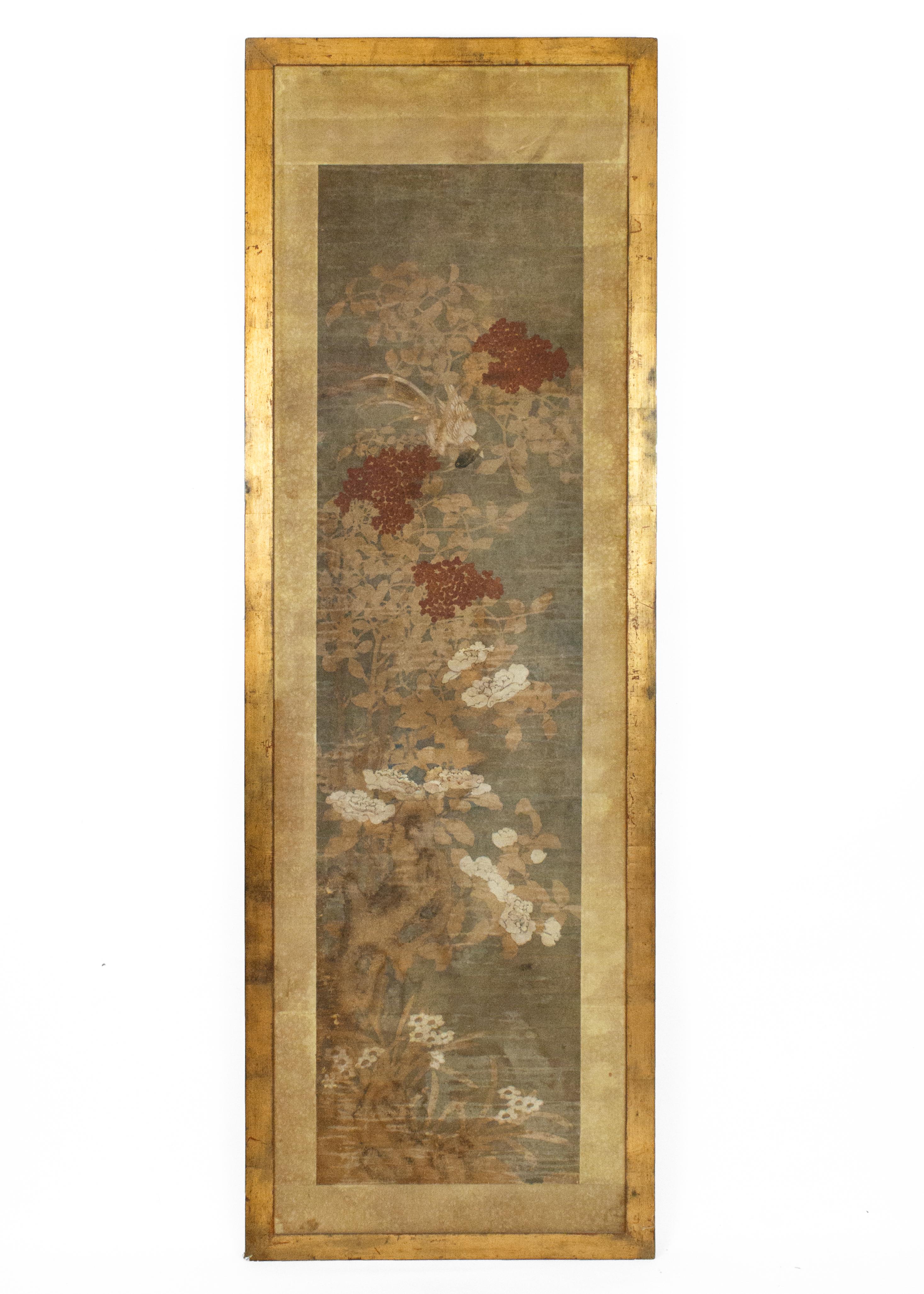 Pair of 17th Century Chinese Huaniaohua Paintings with Gilded Frames In Fair Condition For Sale In Dublin, Dalkey