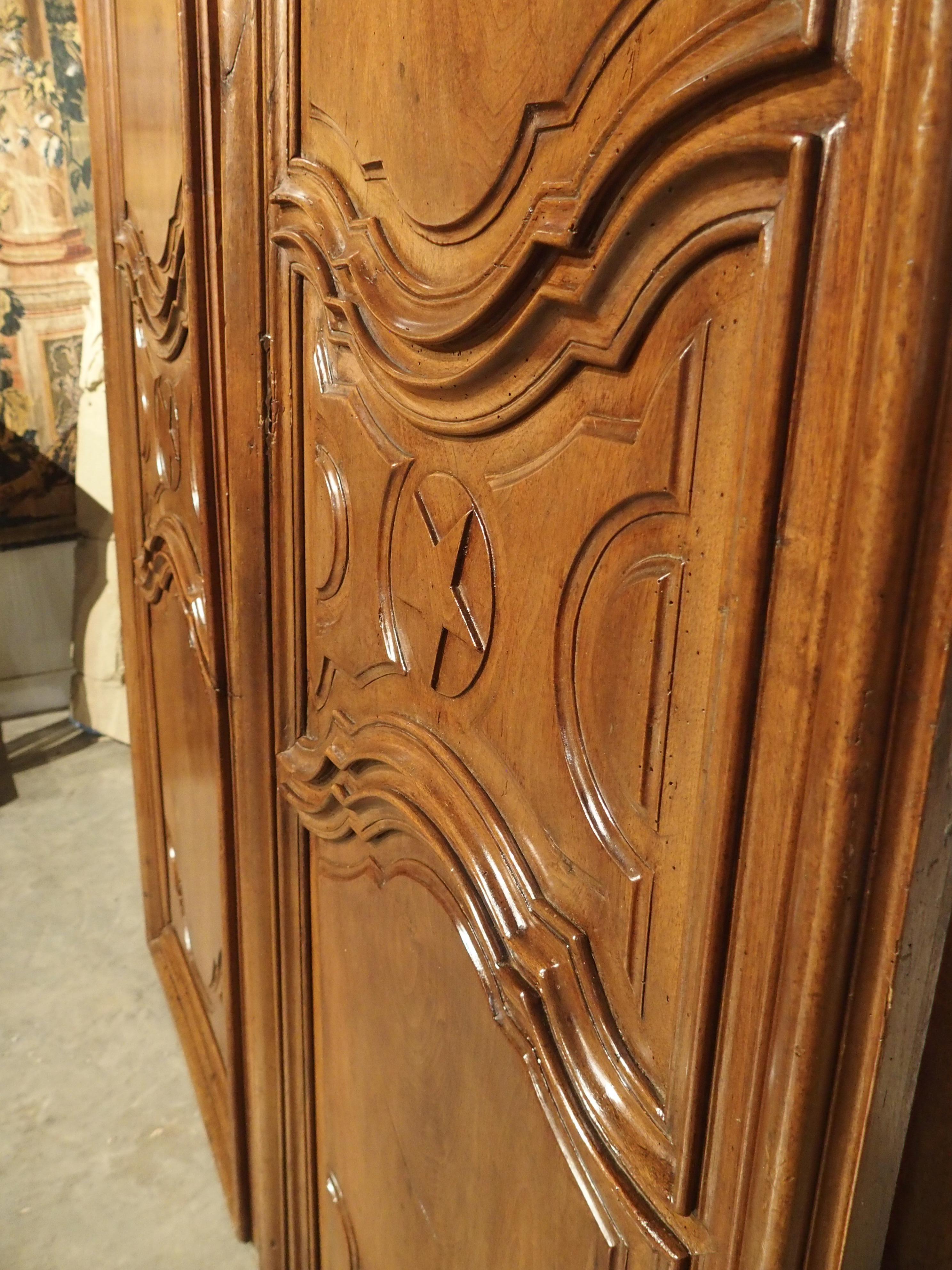 Pair of 17th Century French Walnut Wood Armoire Doors 3