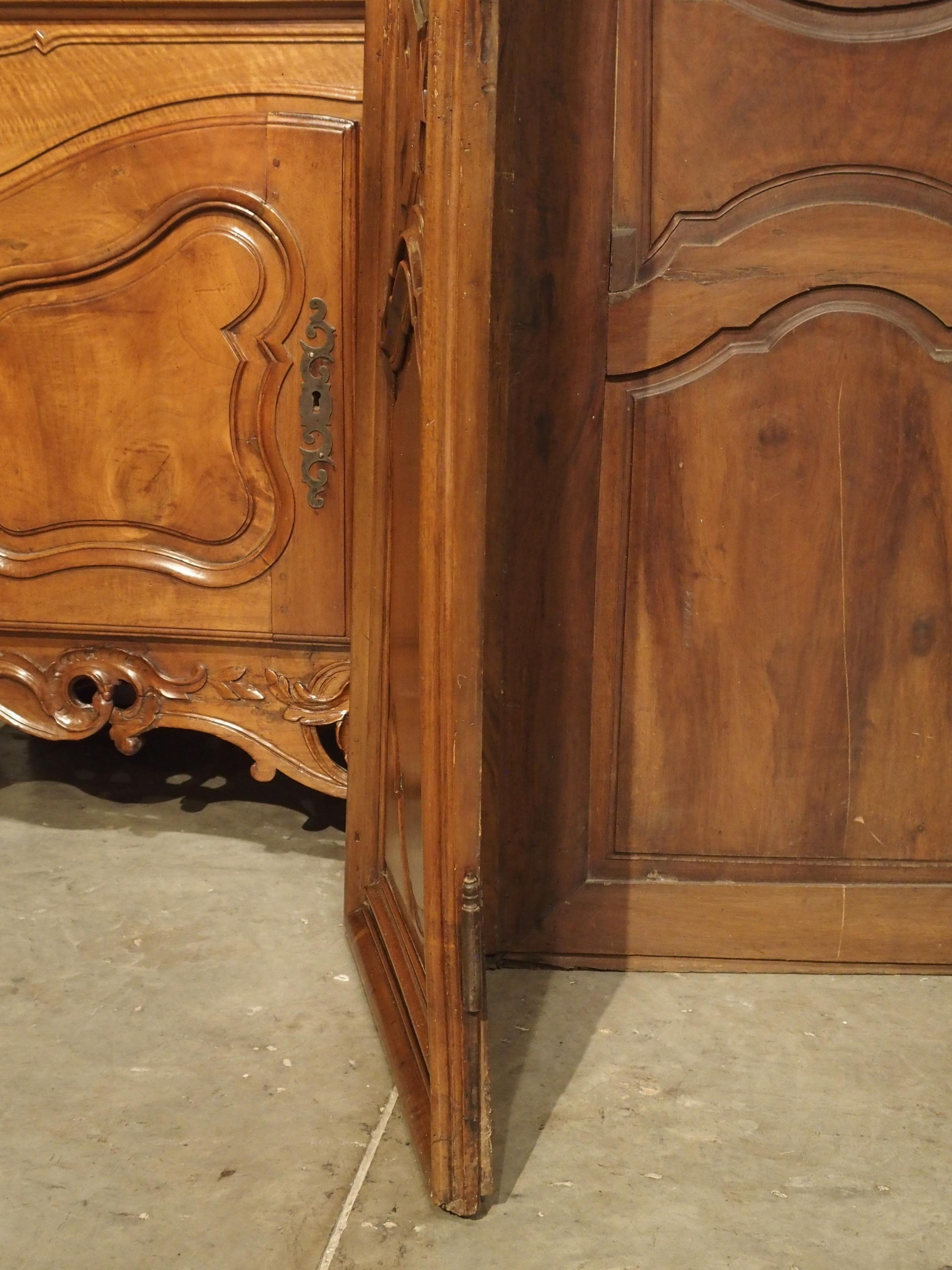 Pair of 17th Century French Walnut Wood Armoire Doors 9