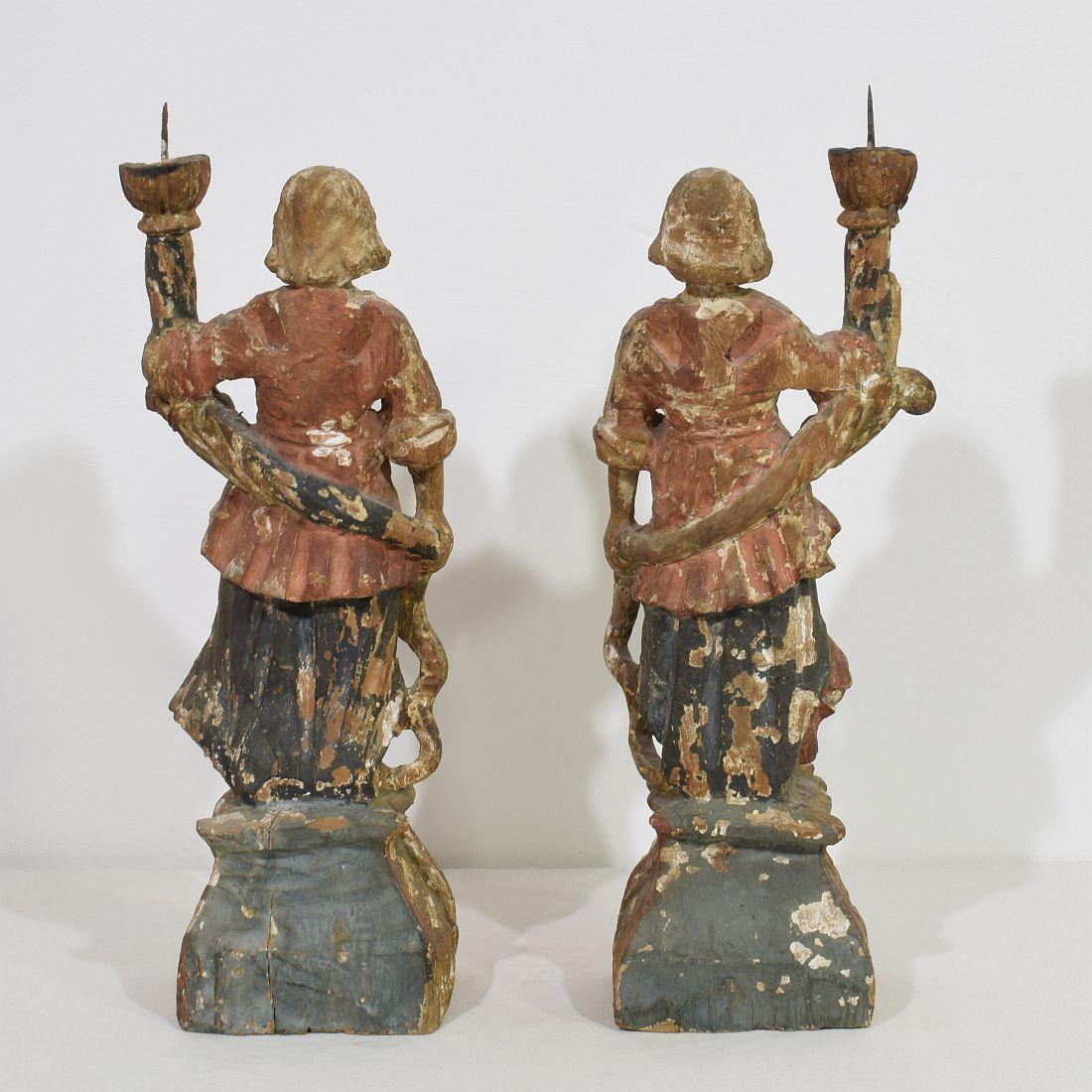Pair of 17th Century Italian Baroque Angel Figures with Candleholders 1