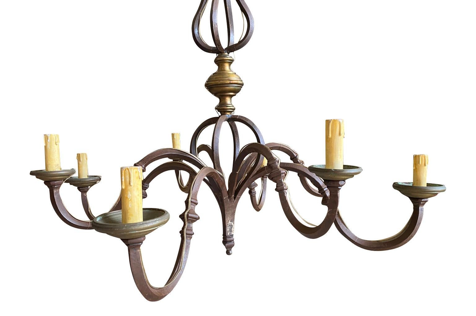 Pair Of 17th Century Italian Chandeliers For Sale 3