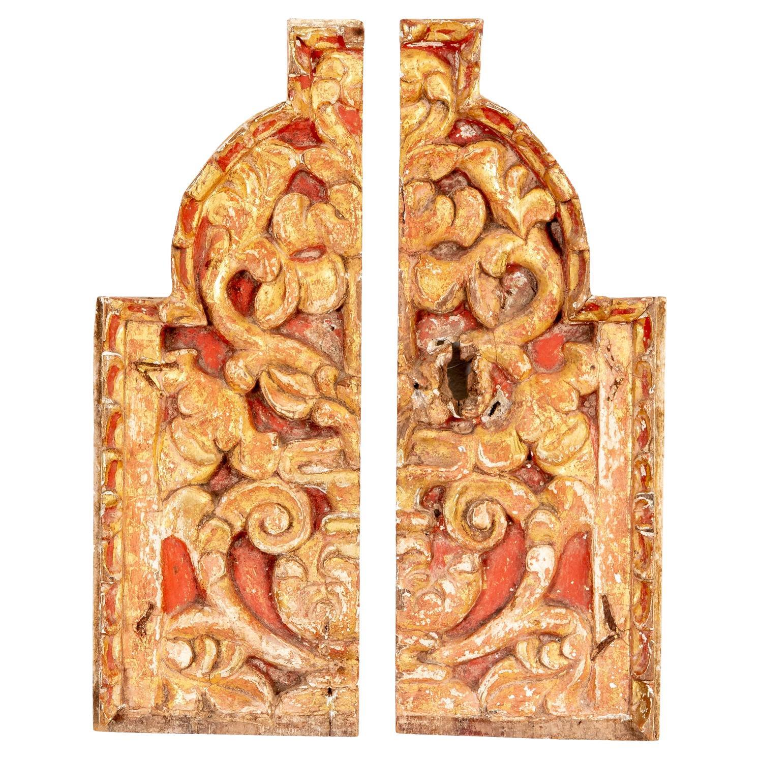 Pair of 17th Century Italian Giltwood Cabinet Doors For Sale