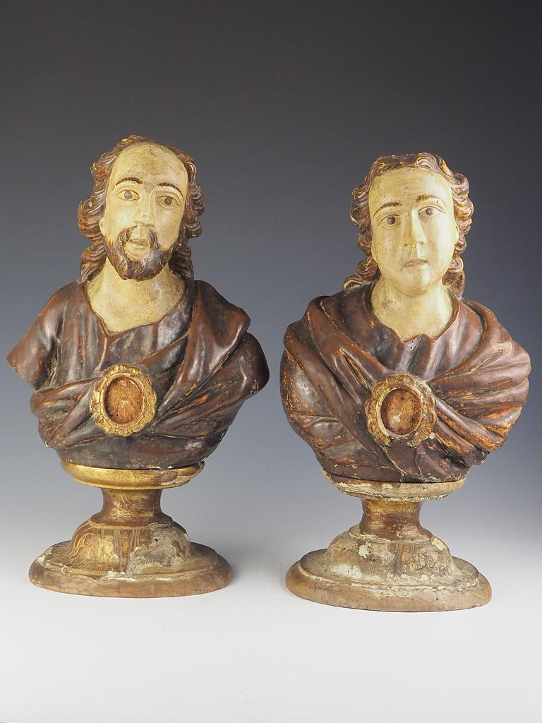 Painted Pair of 17th Century Italian Reliquary Busts For Sale