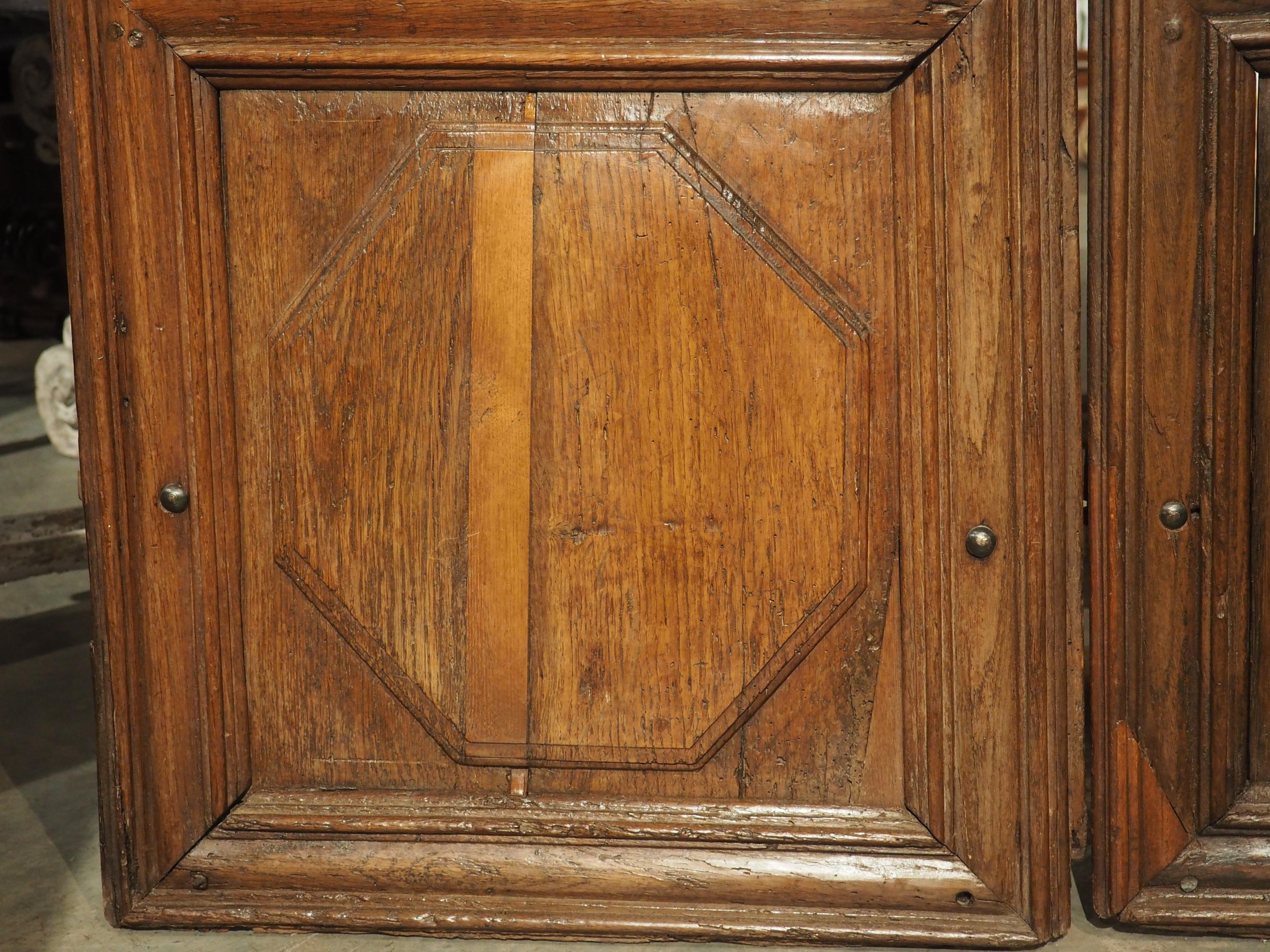 Pair of 17th Century Oak Armoire Doors from France For Sale 4