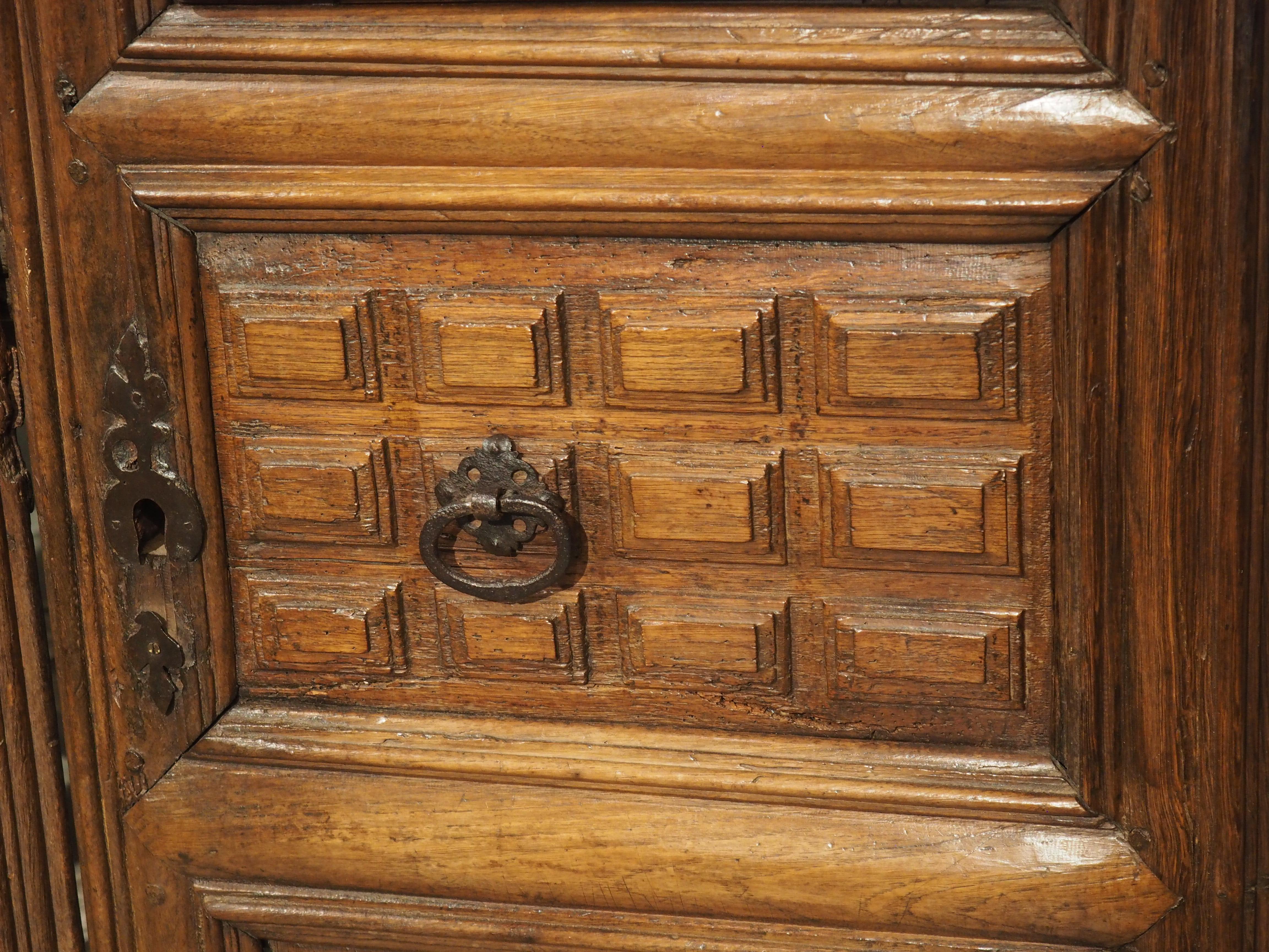 Pair of 17th Century Oak Armoire Doors from France For Sale 8